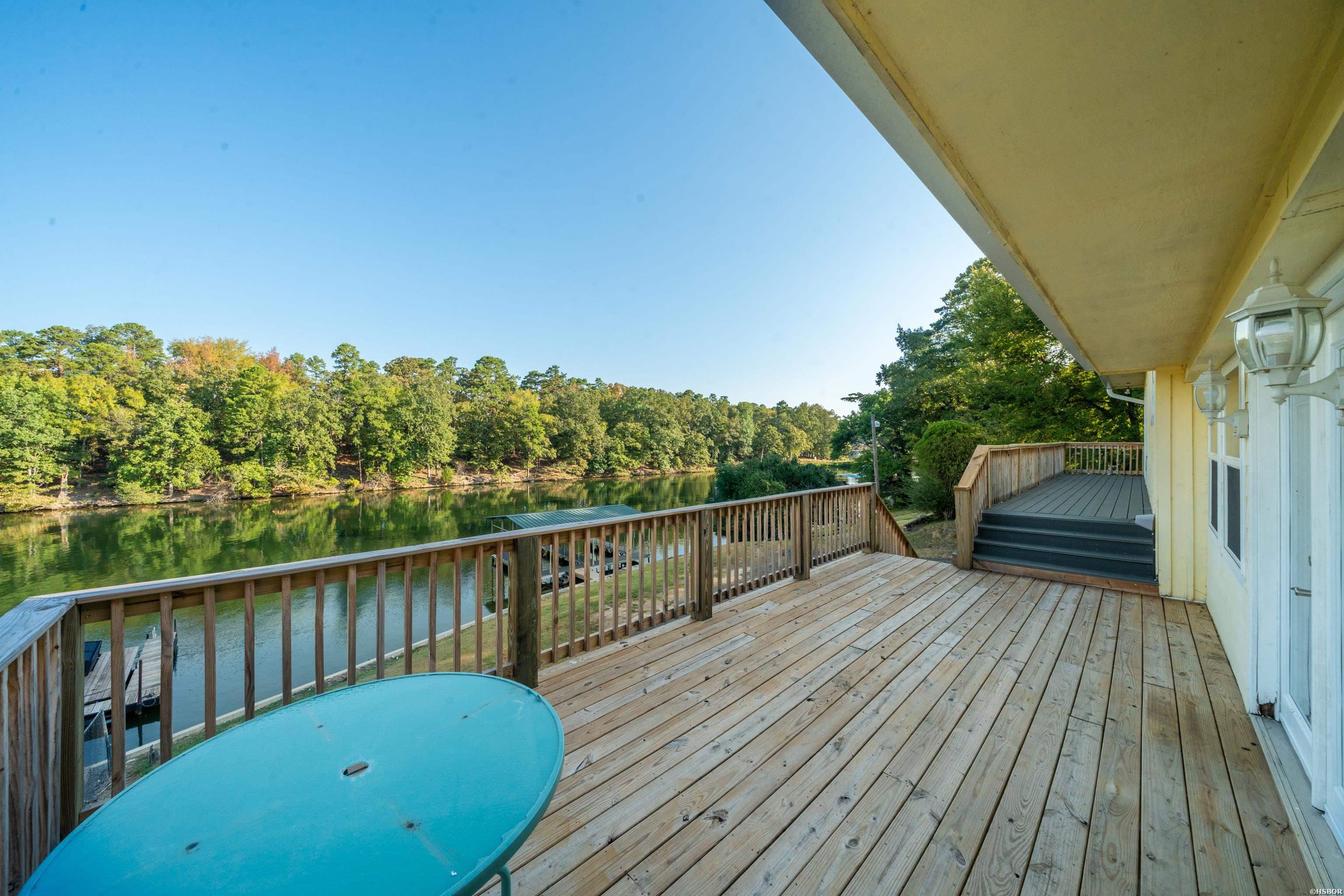 1208 TWIN POINTS Road