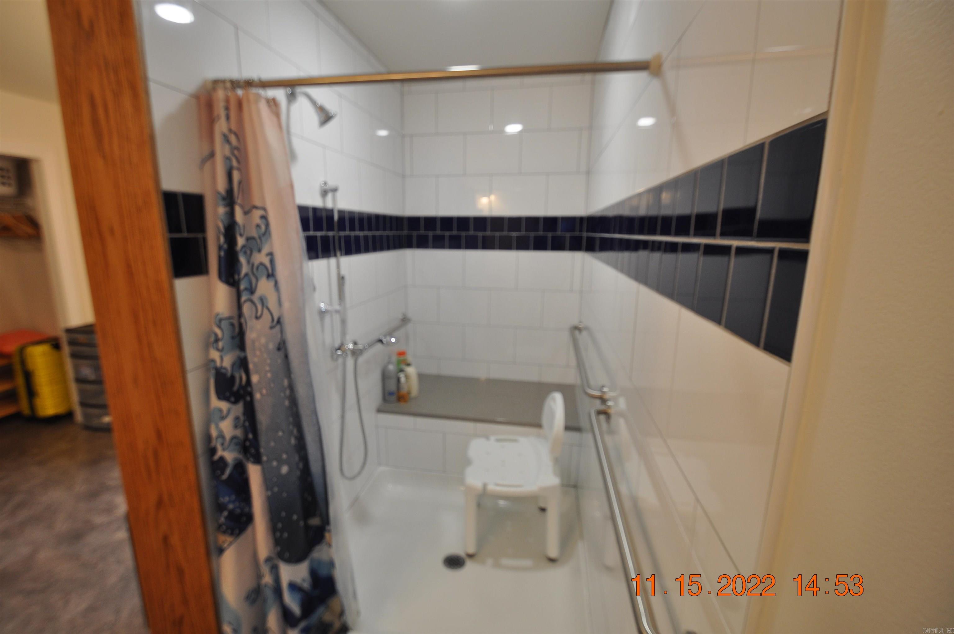 709 Treasure Isle Road