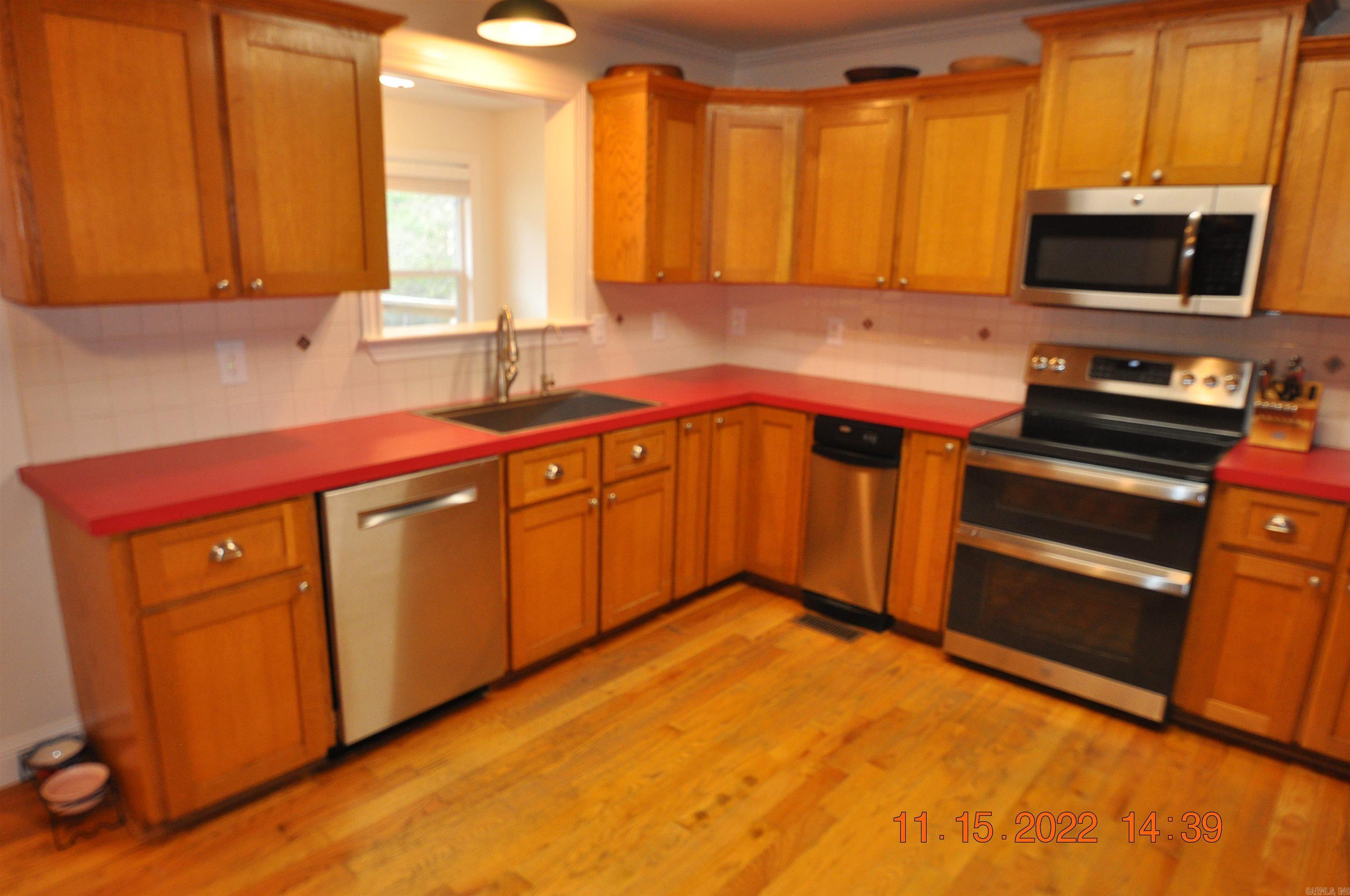 709 Treasure Isle Road