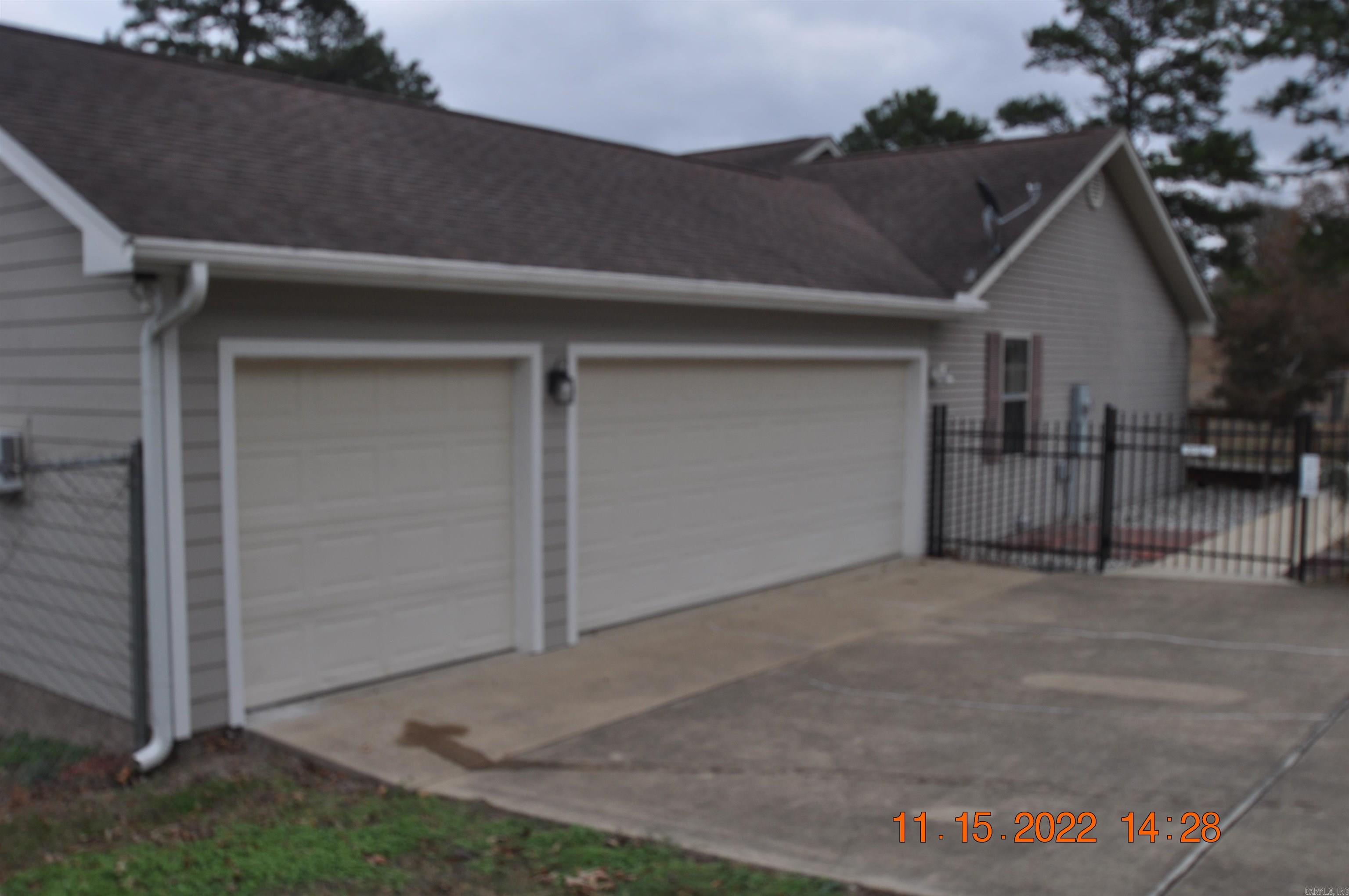 709 Treasure Isle Road