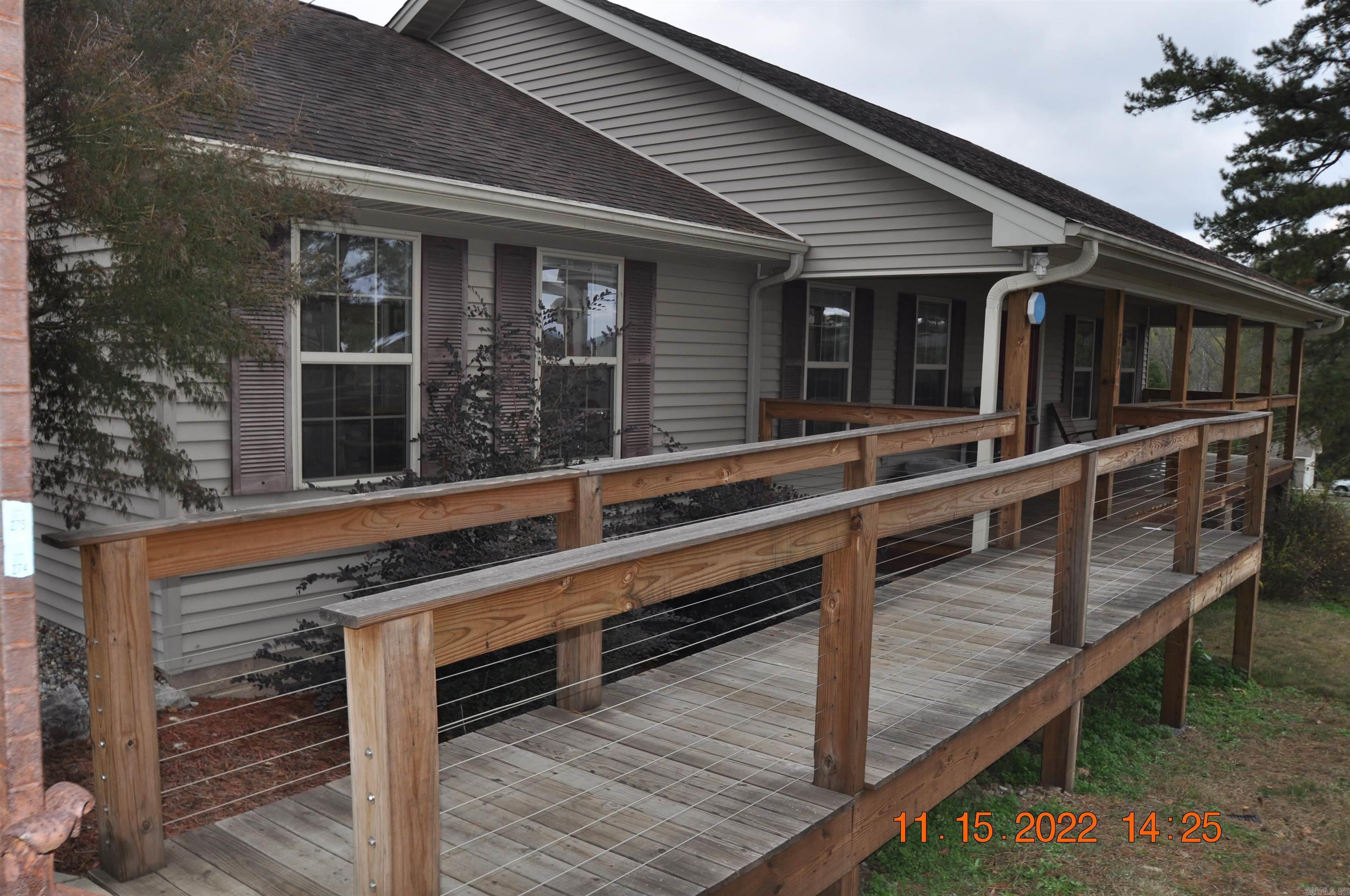 709 Treasure Isle Road