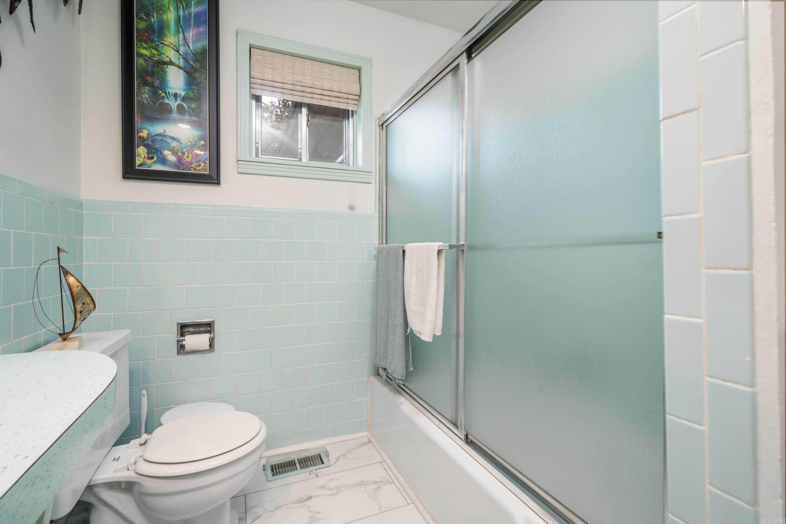 1342 Lakeshore Drive