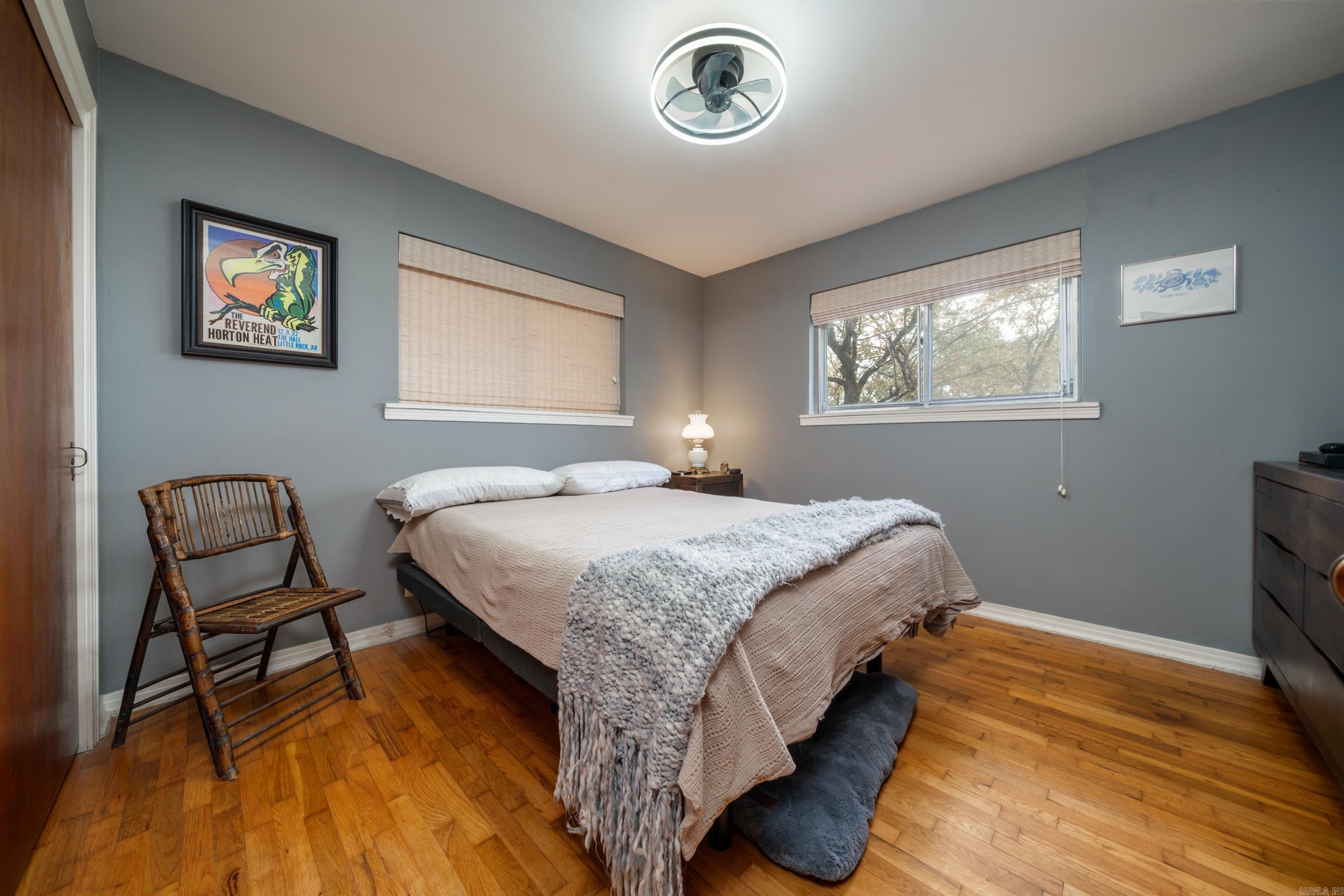 1342 Lakeshore Drive