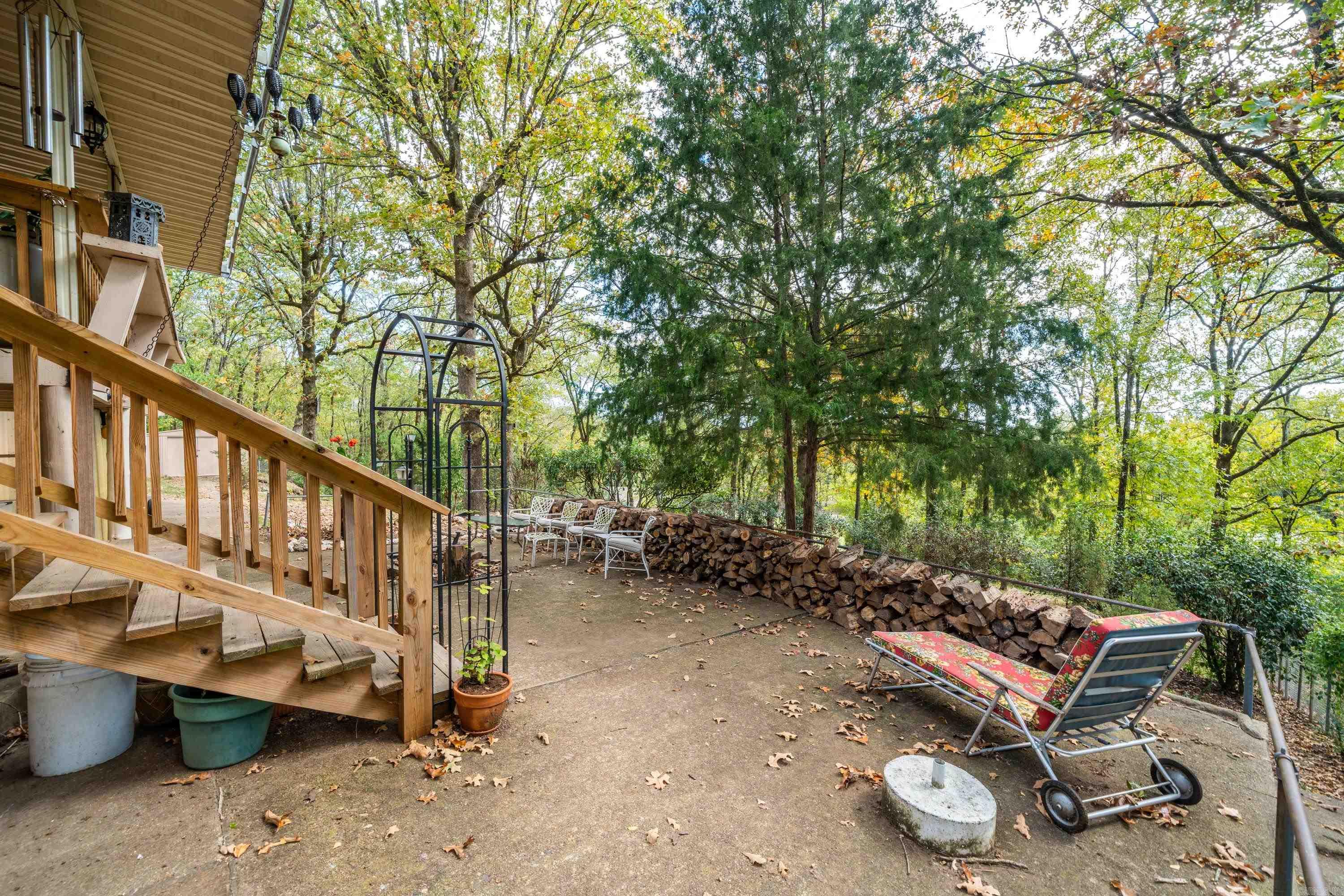 1342 Lakeshore Drive