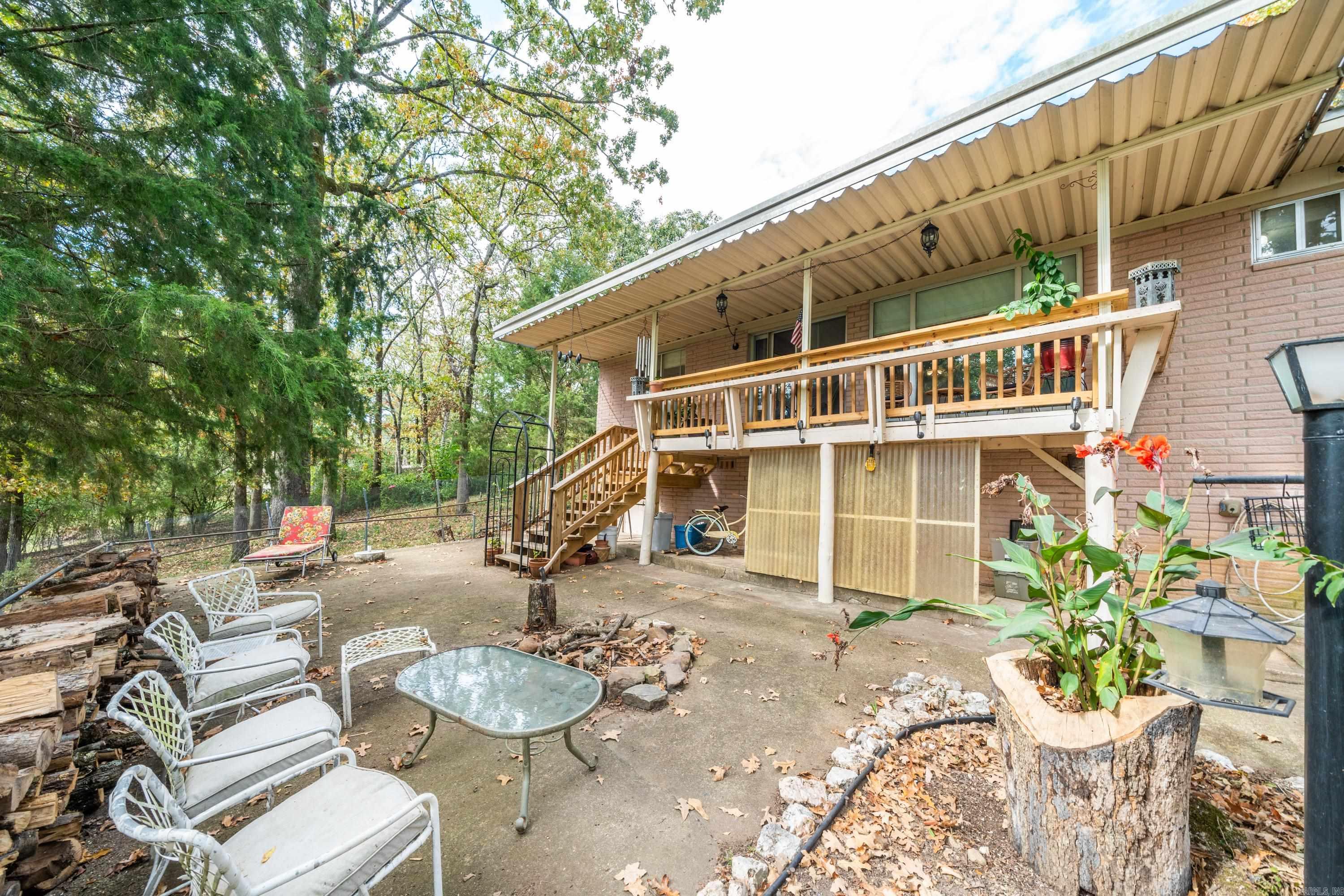 1342 Lakeshore Drive