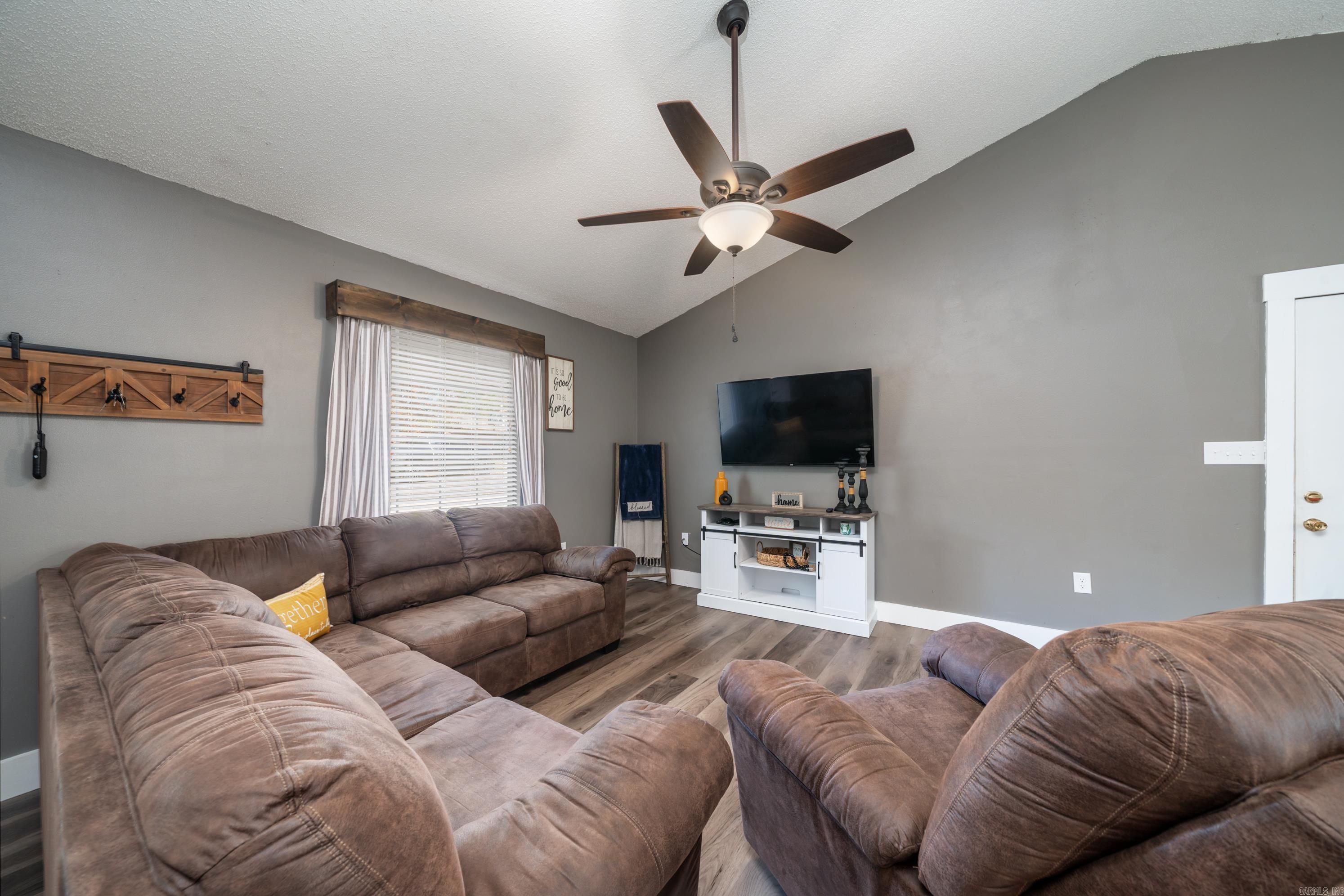 2521 Briarwood Drive