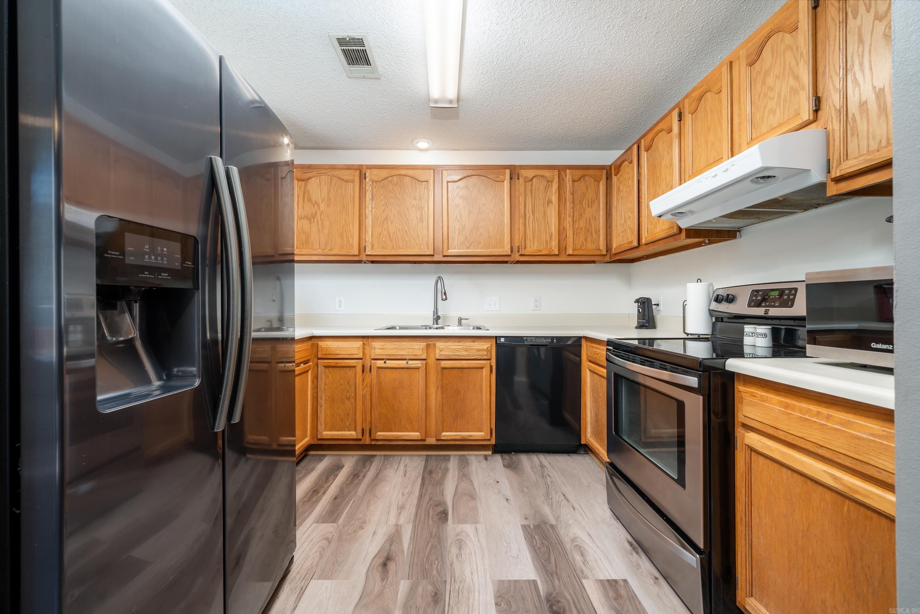 2521 Briarwood Drive