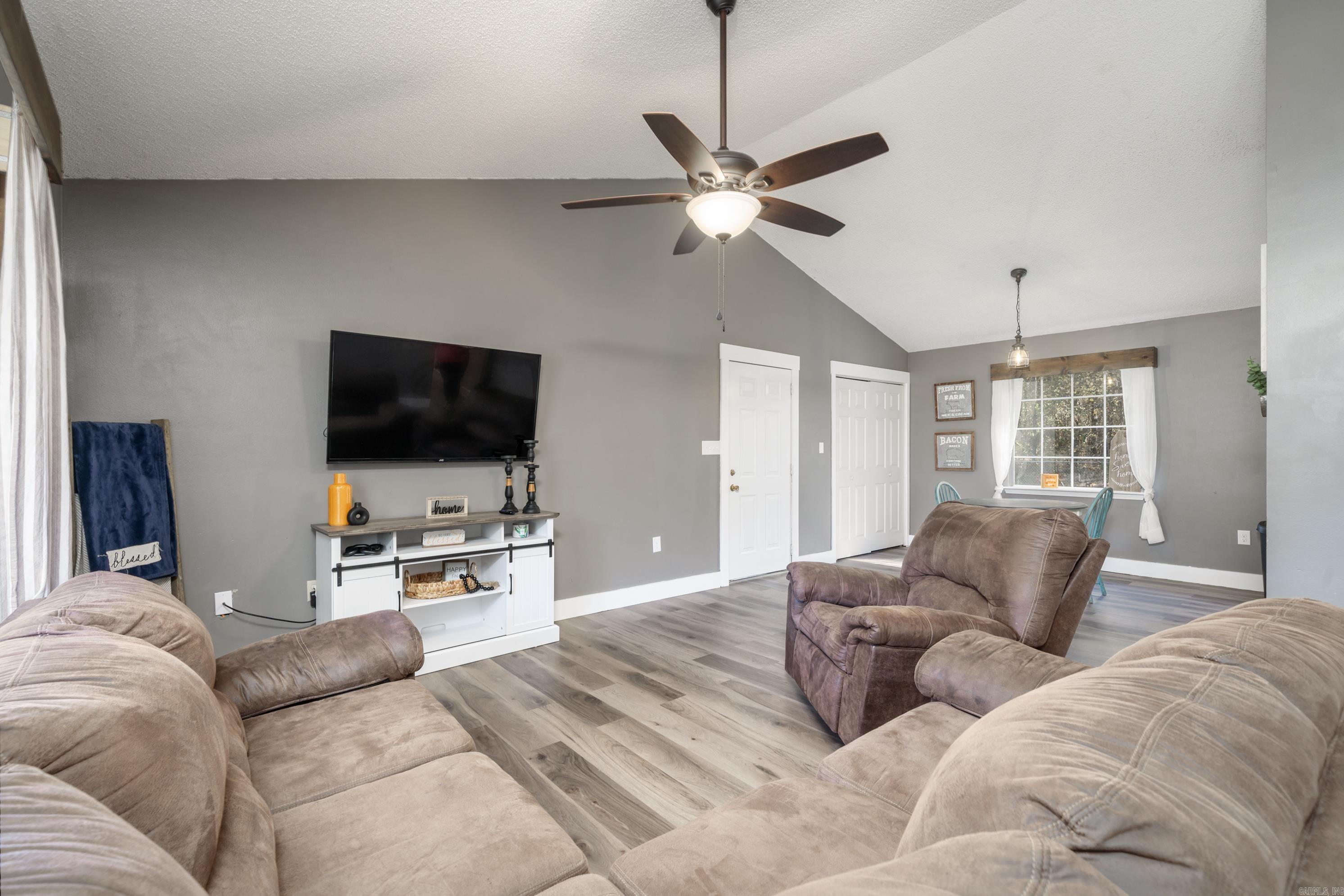 2521 Briarwood Drive