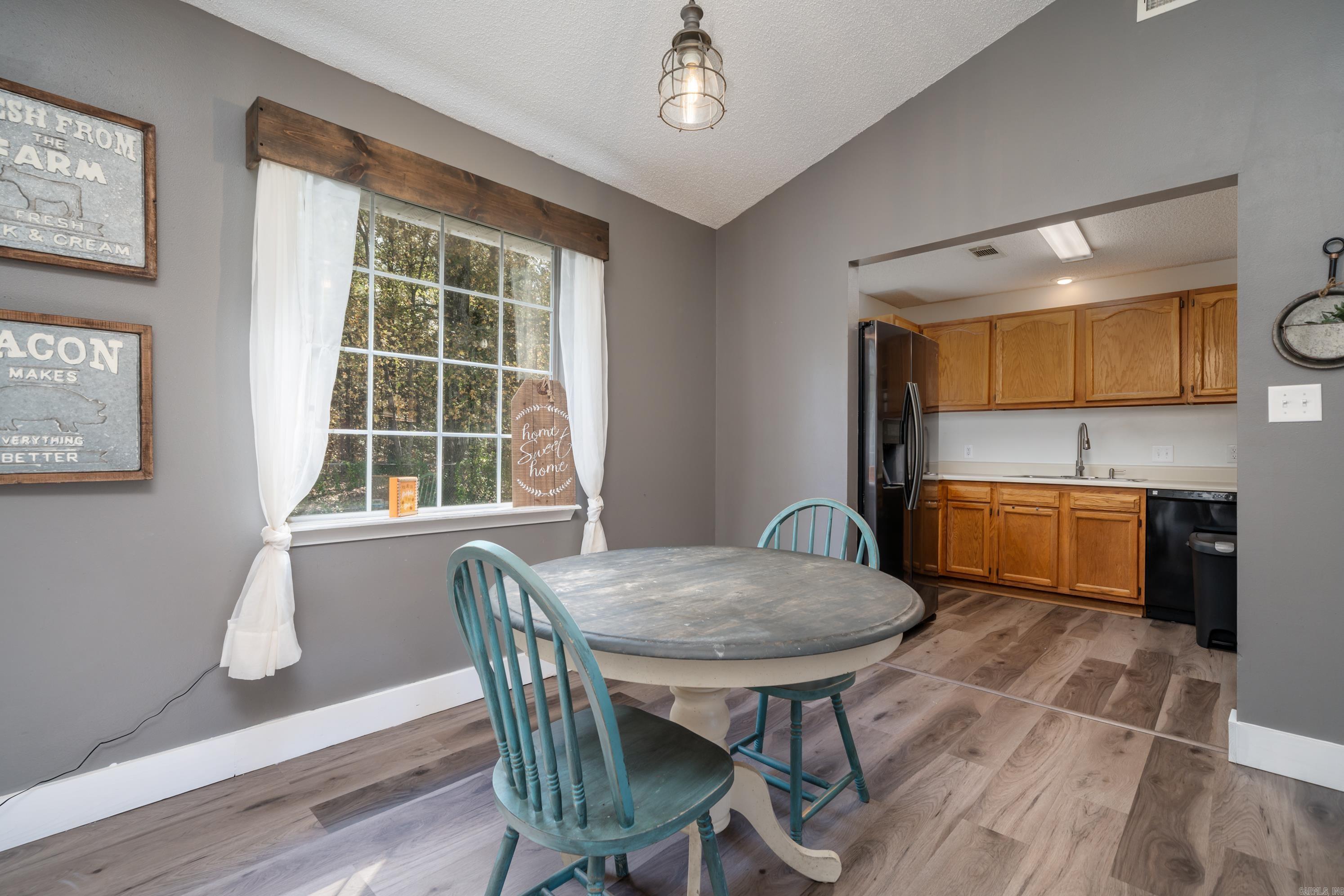 2521 Briarwood Drive