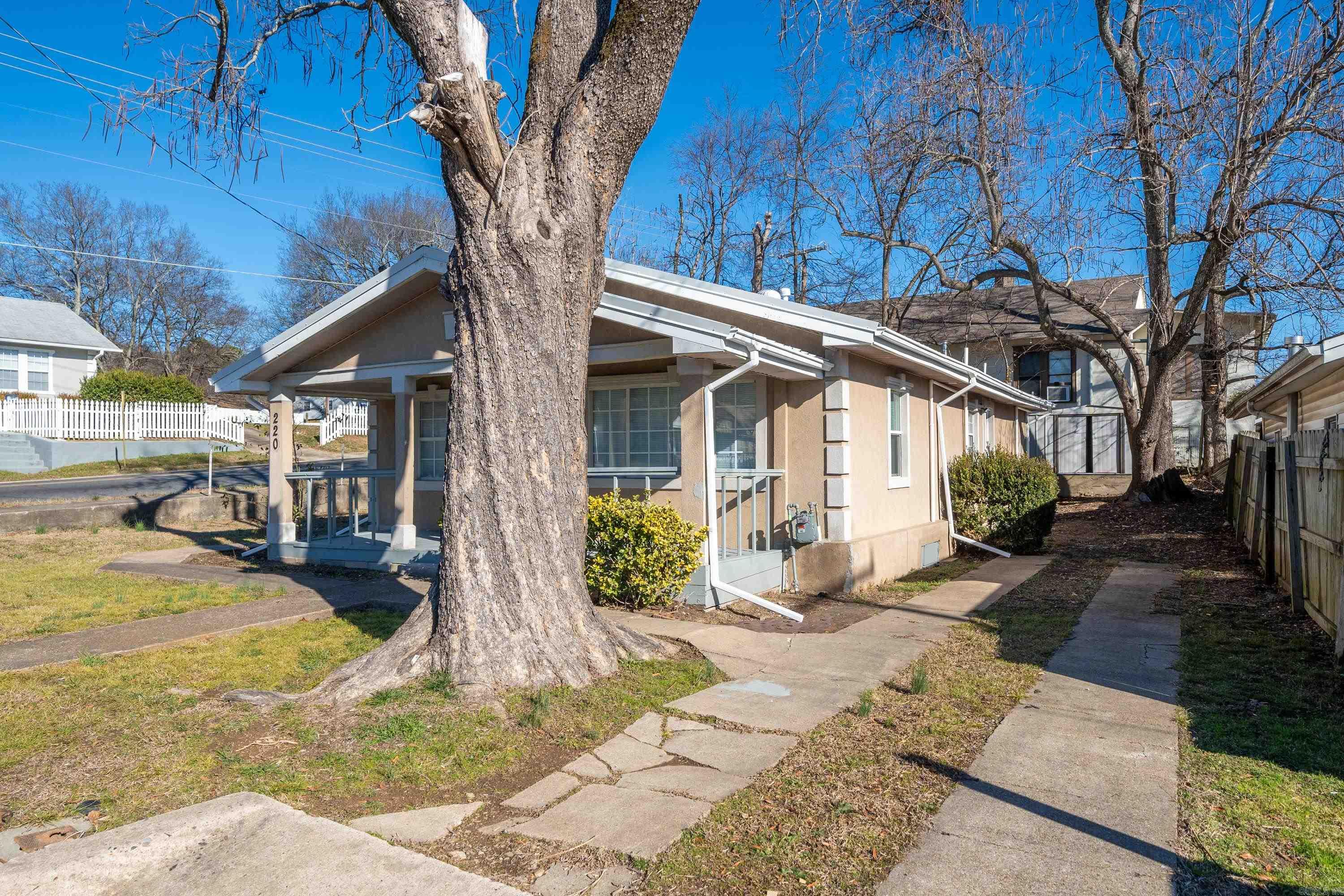 220 Beard Street