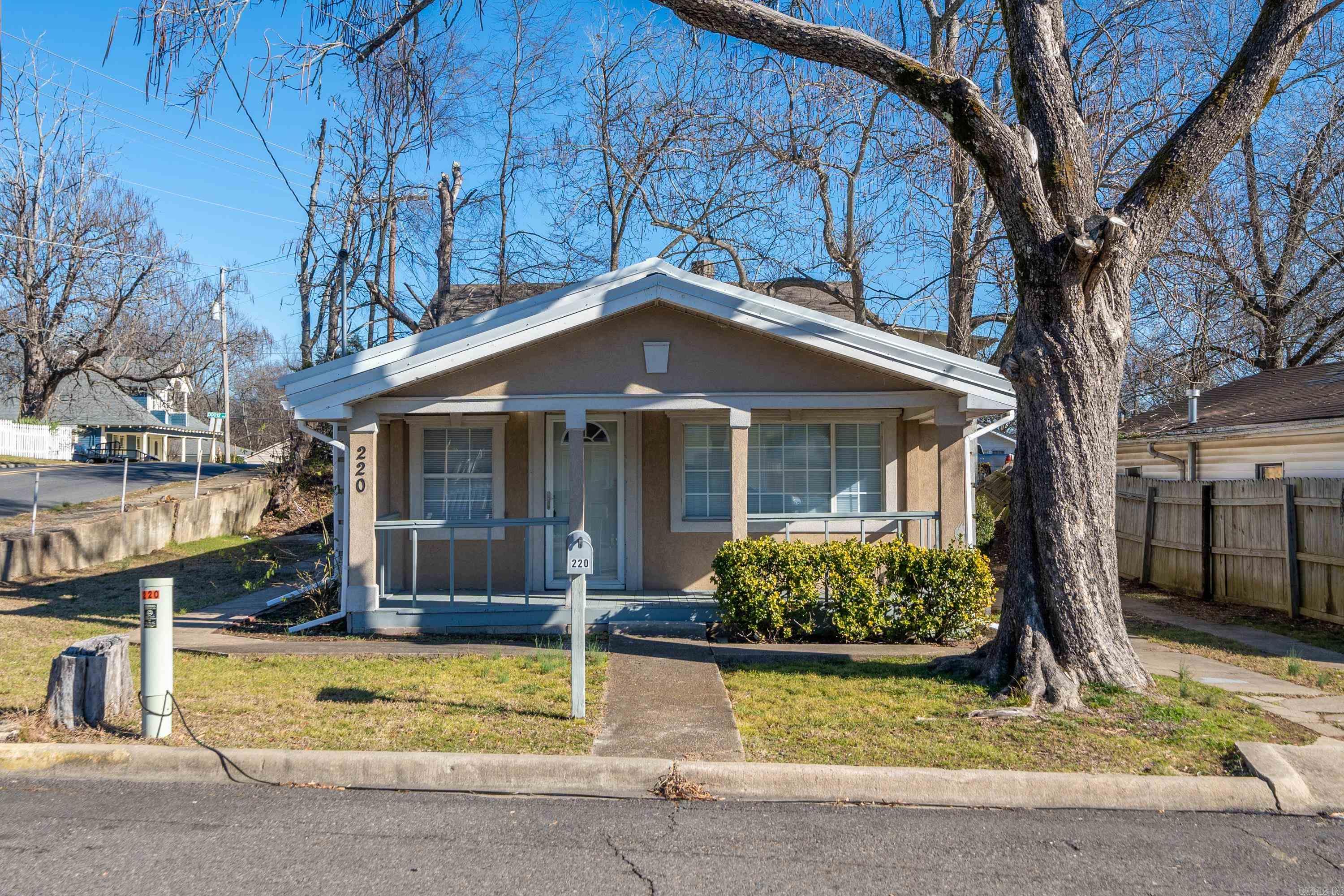 220 Beard Street