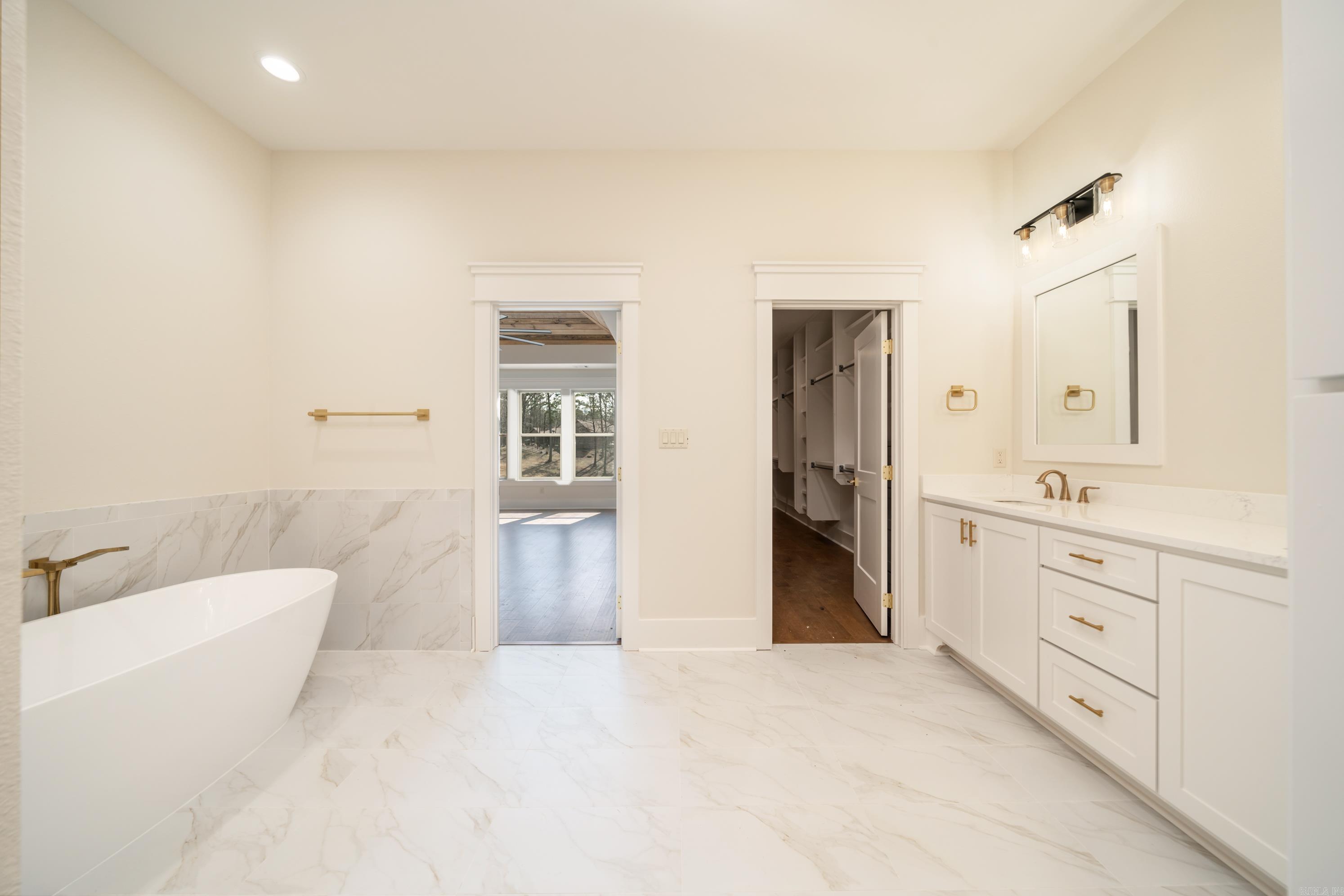 7 Alcazaba Way