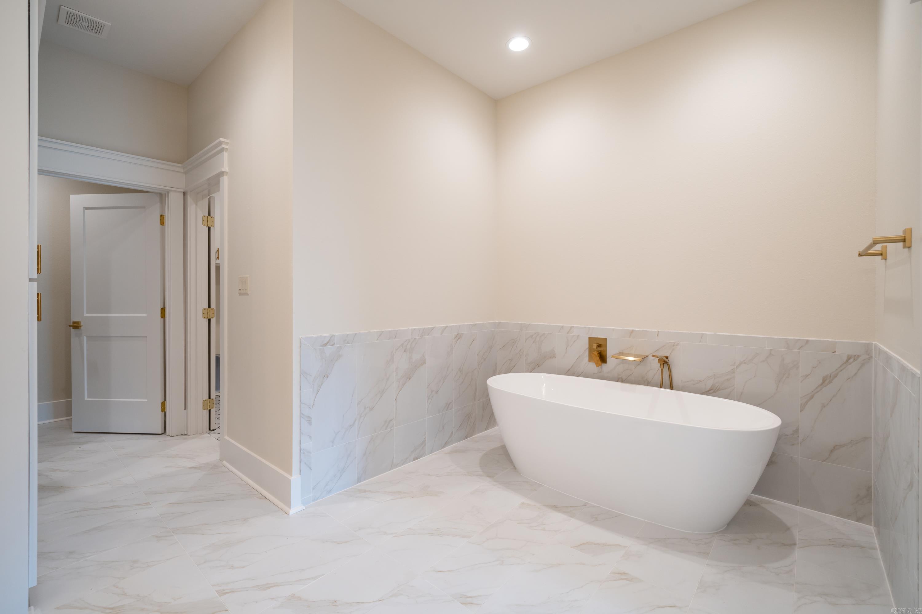 7 Alcazaba Way