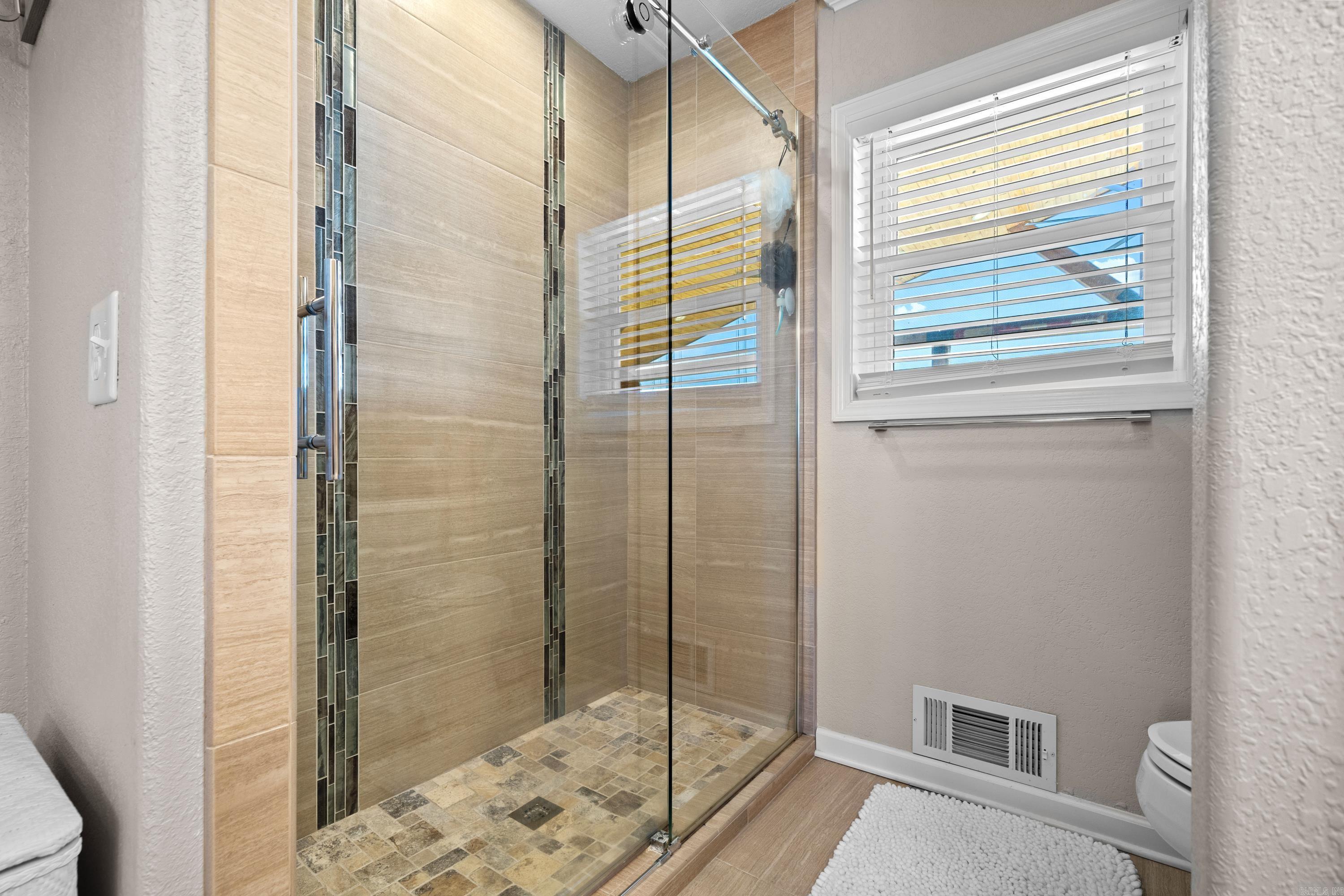 392 Lake Hamilton Drive