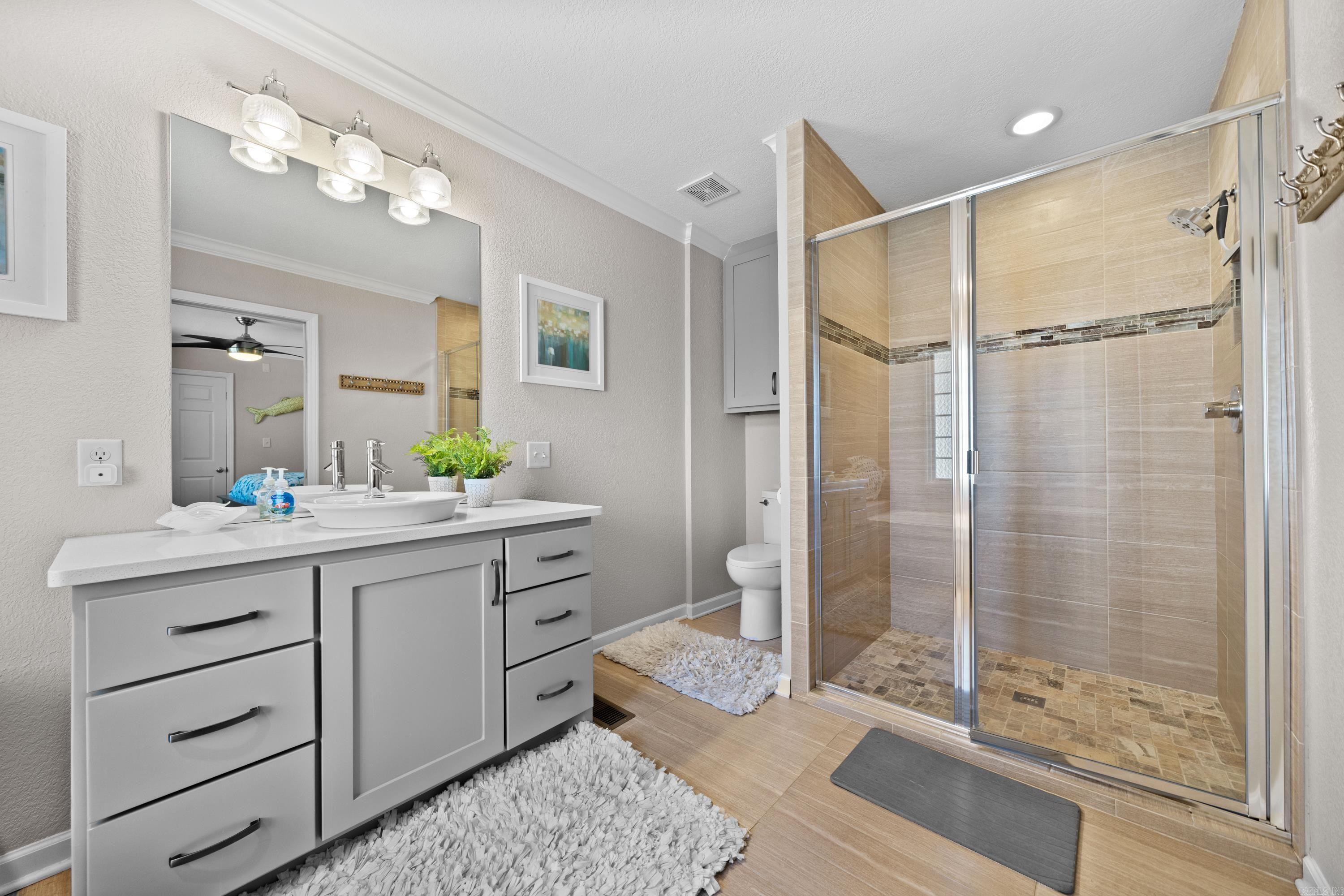 392 Lake Hamilton Drive