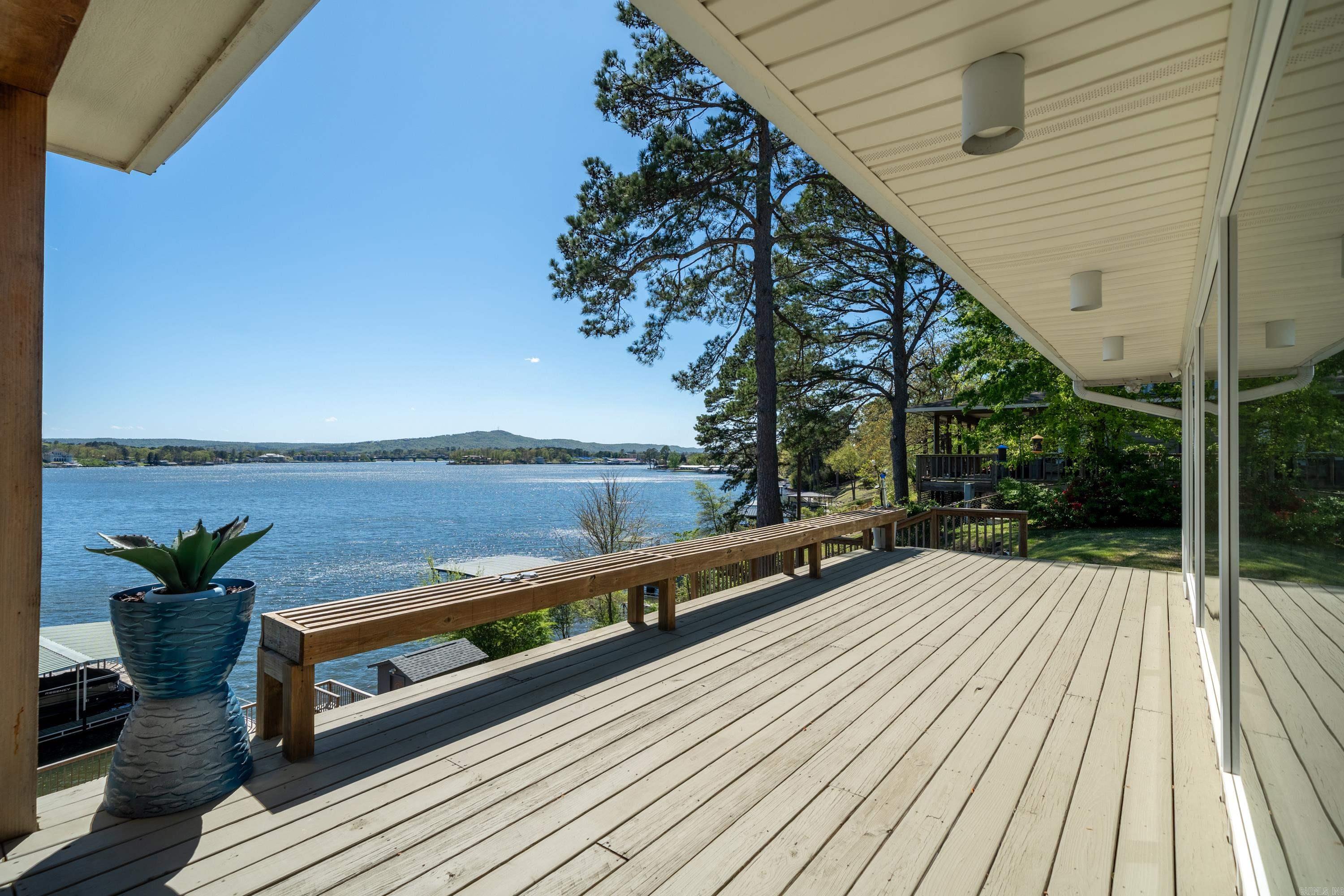 392 Lake Hamilton Drive