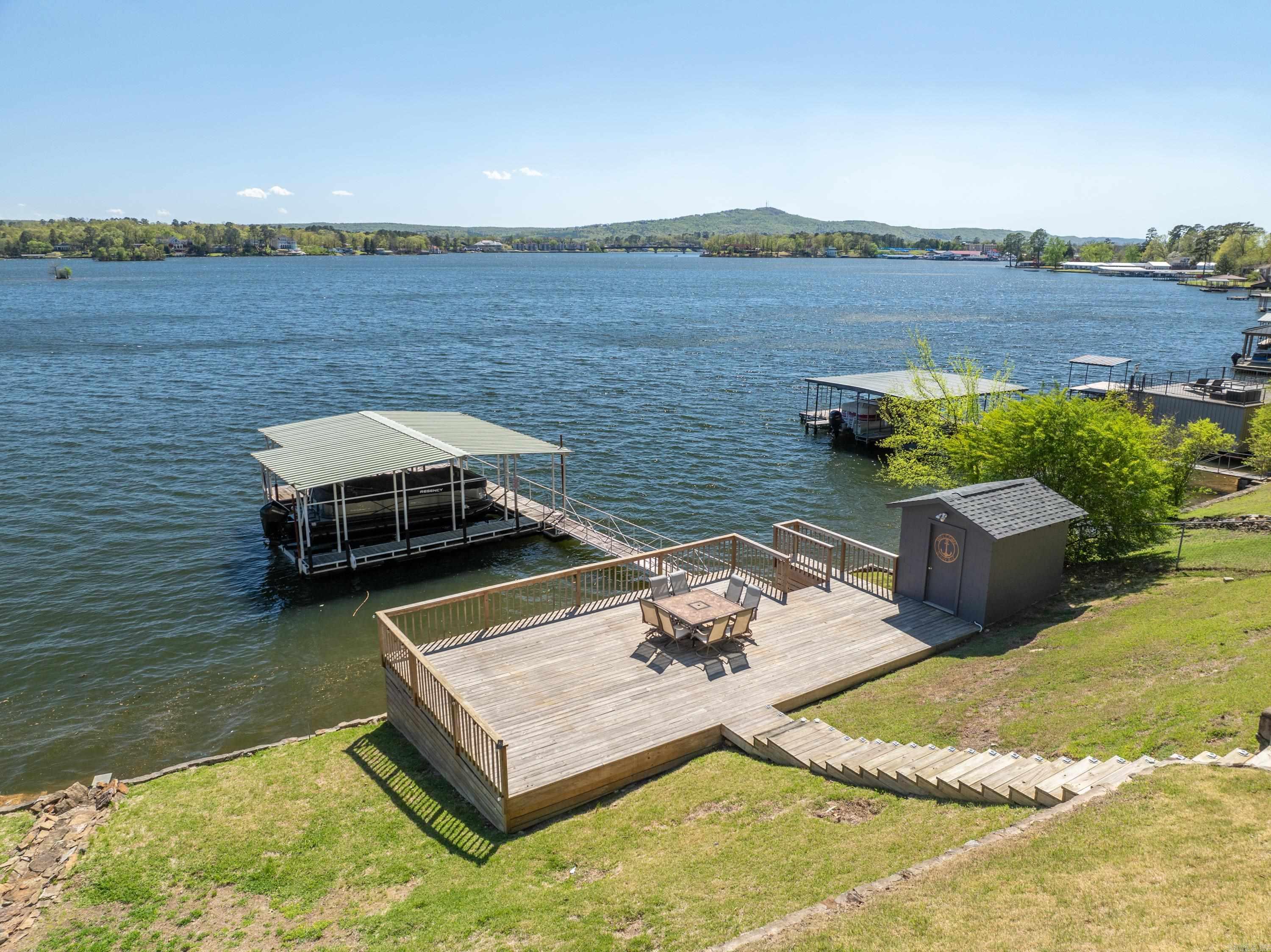 392 Lake Hamilton Drive