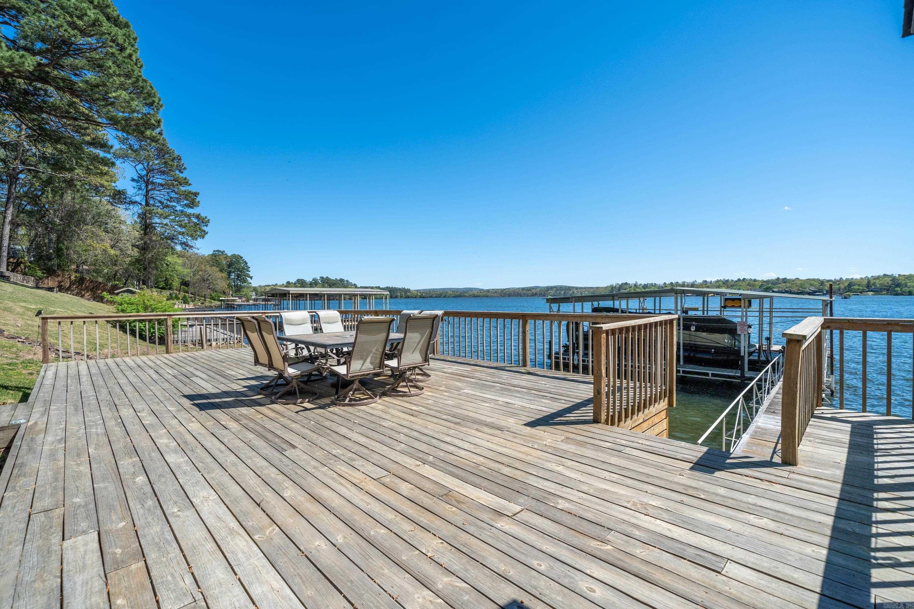 392 Lake Hamilton Drive