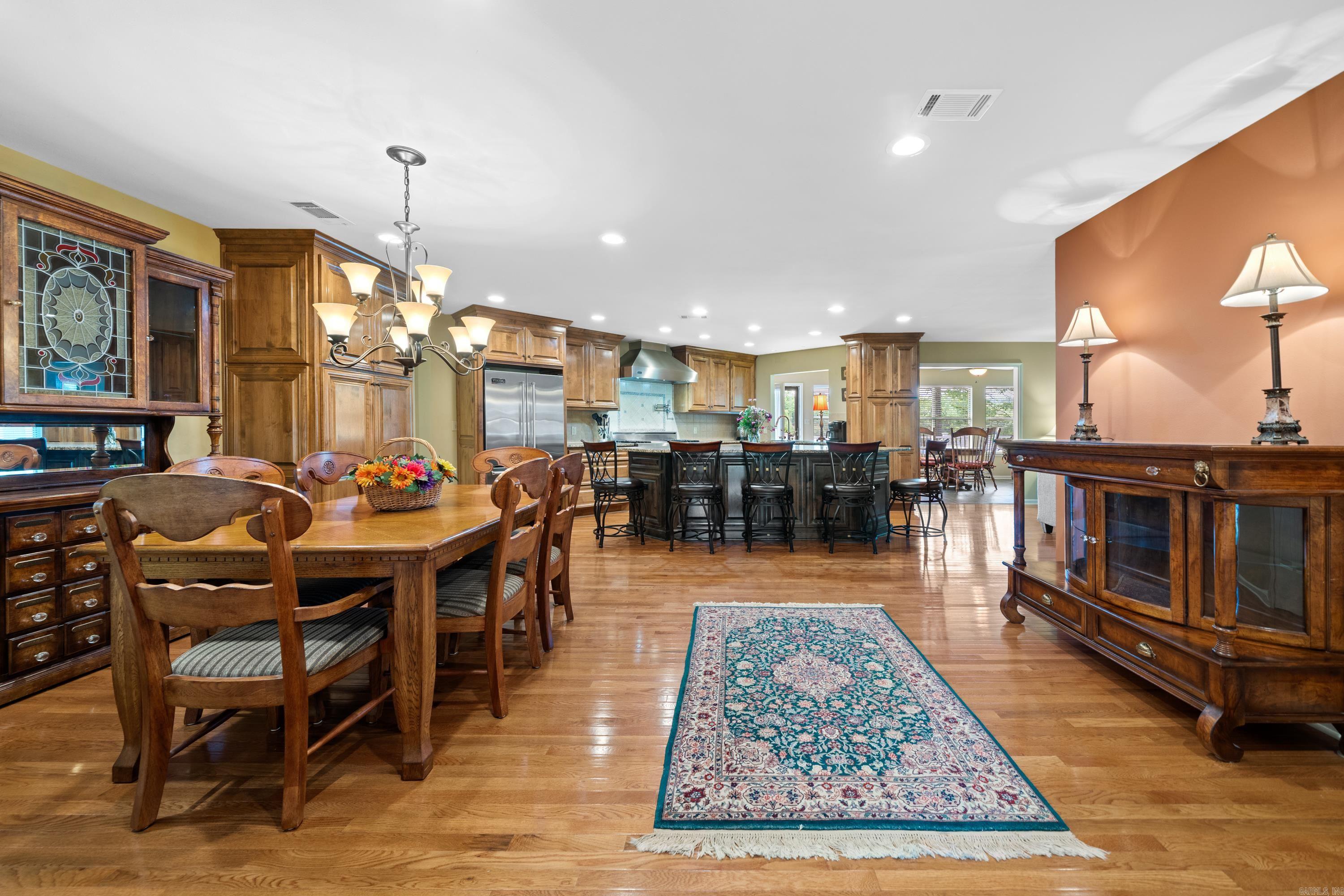 123 Lakesouth Terrace