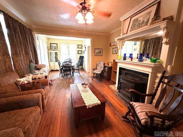 924 Prospect Avenue