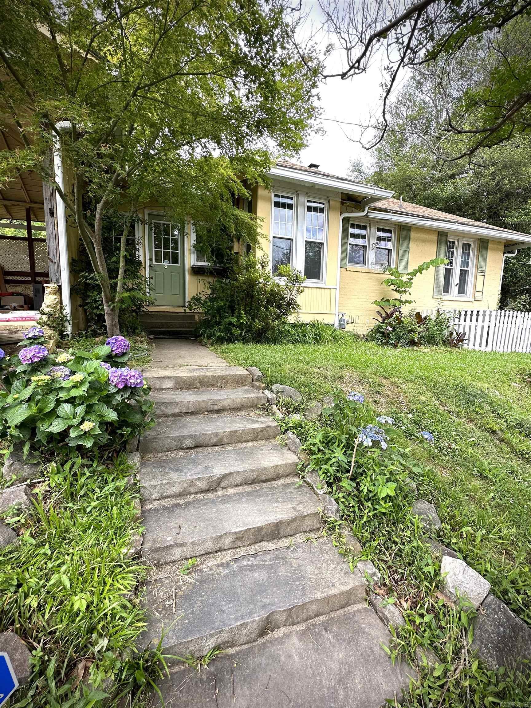 924 Prospect Avenue