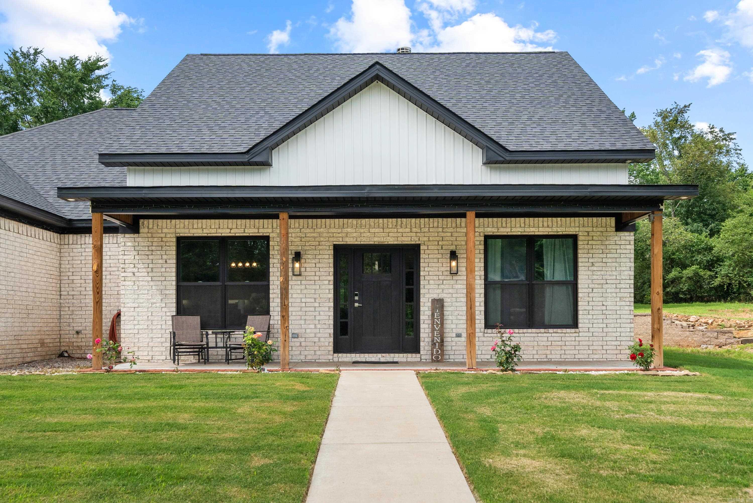 156 Whisper Rock Lane