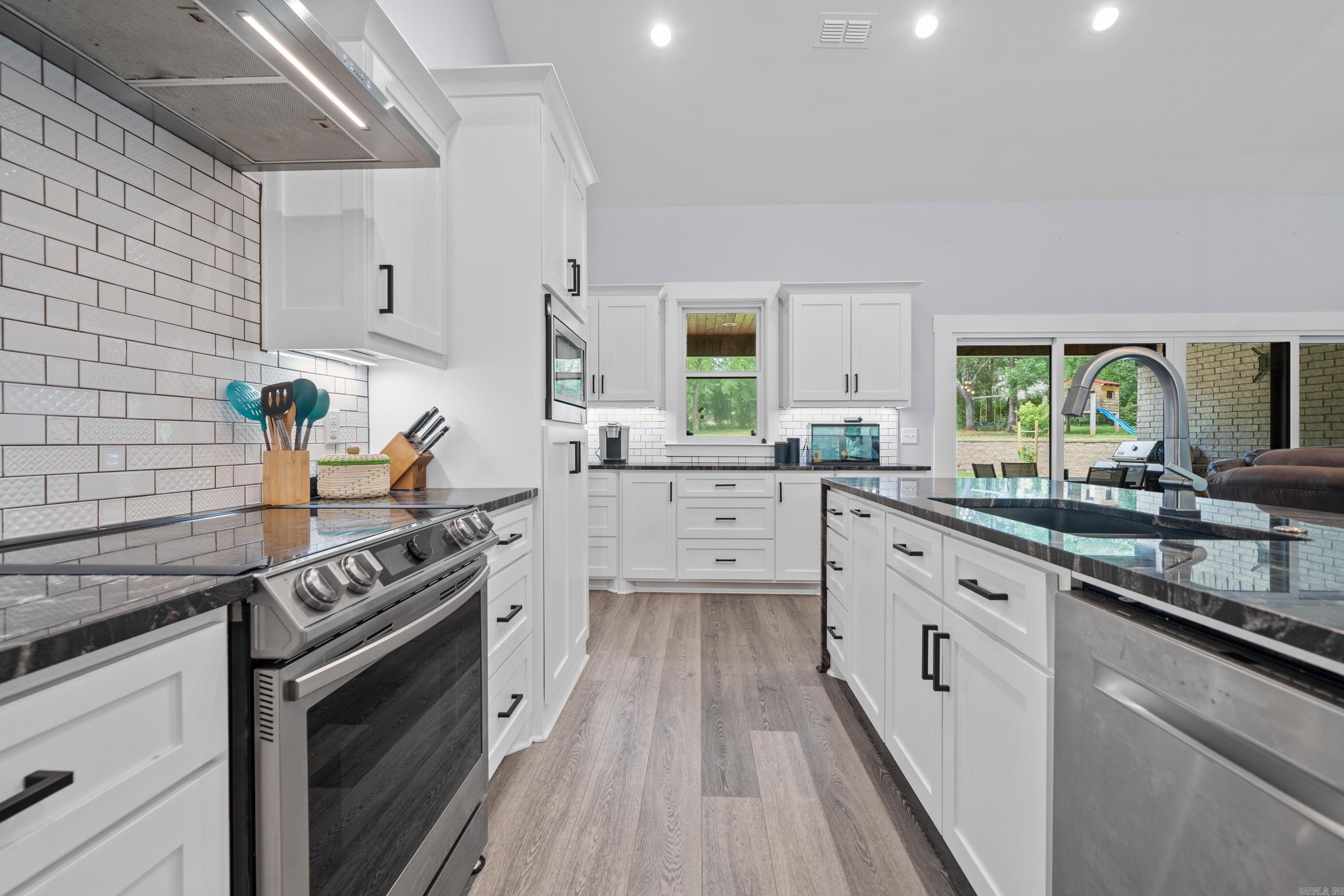 156 Whisper Rock Lane