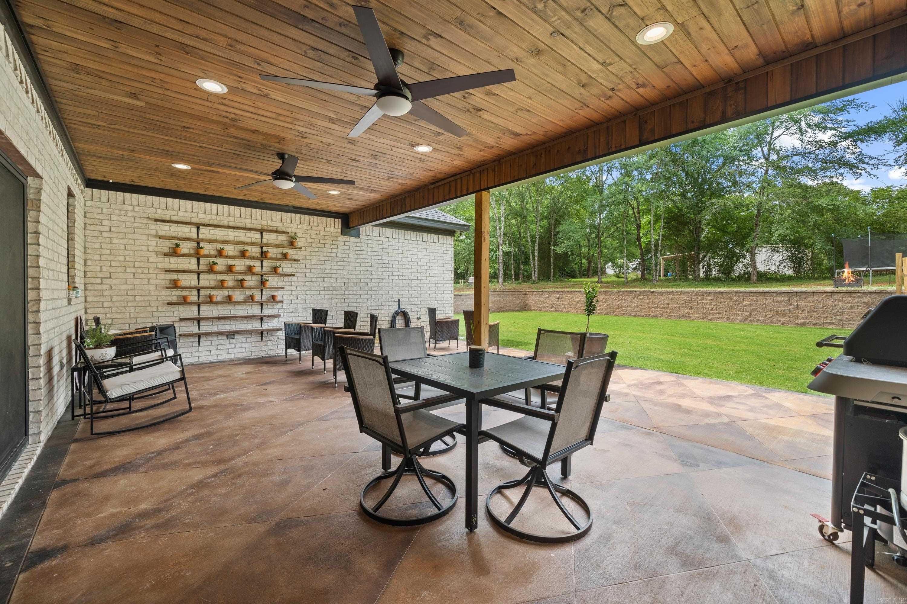 156 Whisper Rock Lane