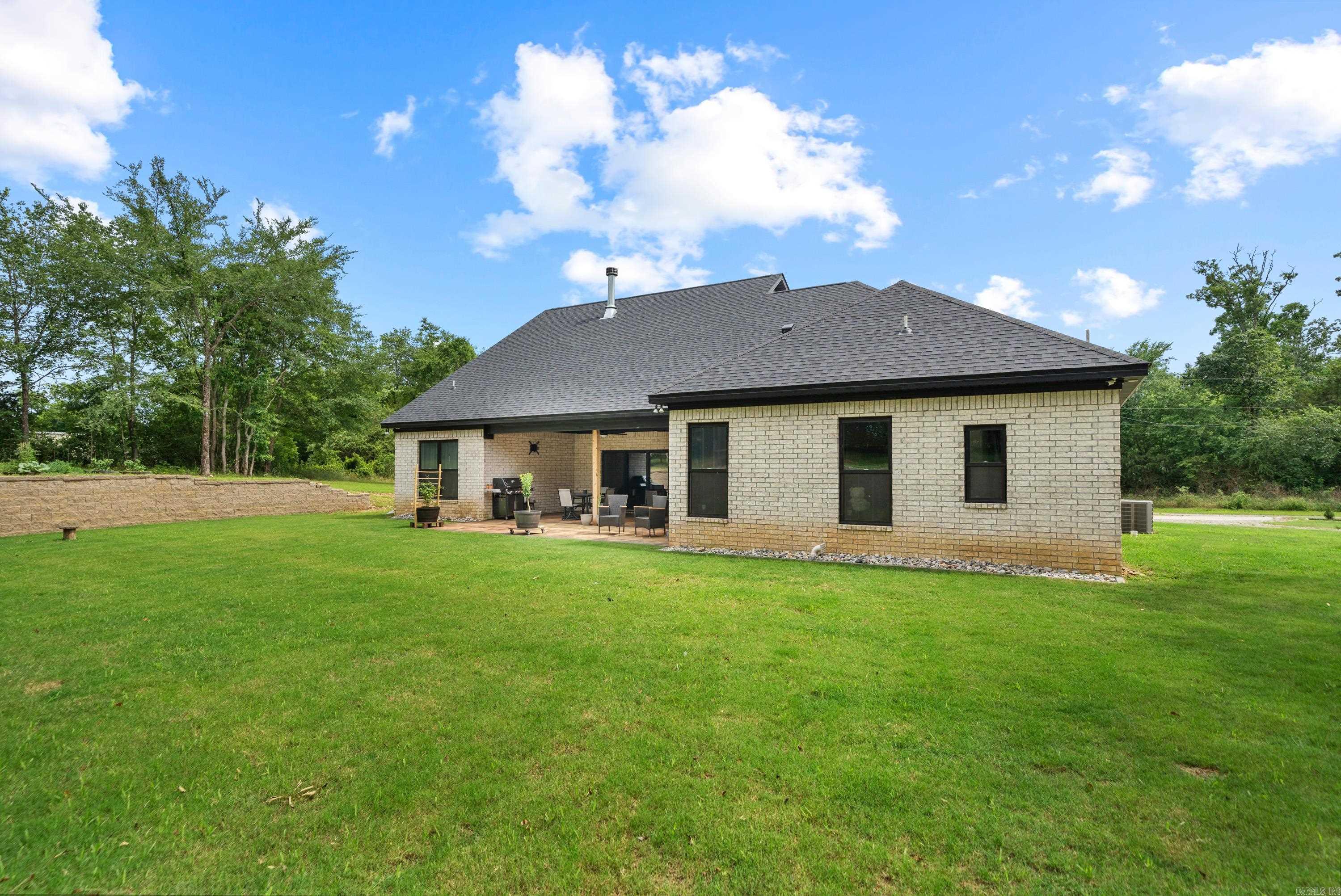 156 Whisper Rock Lane