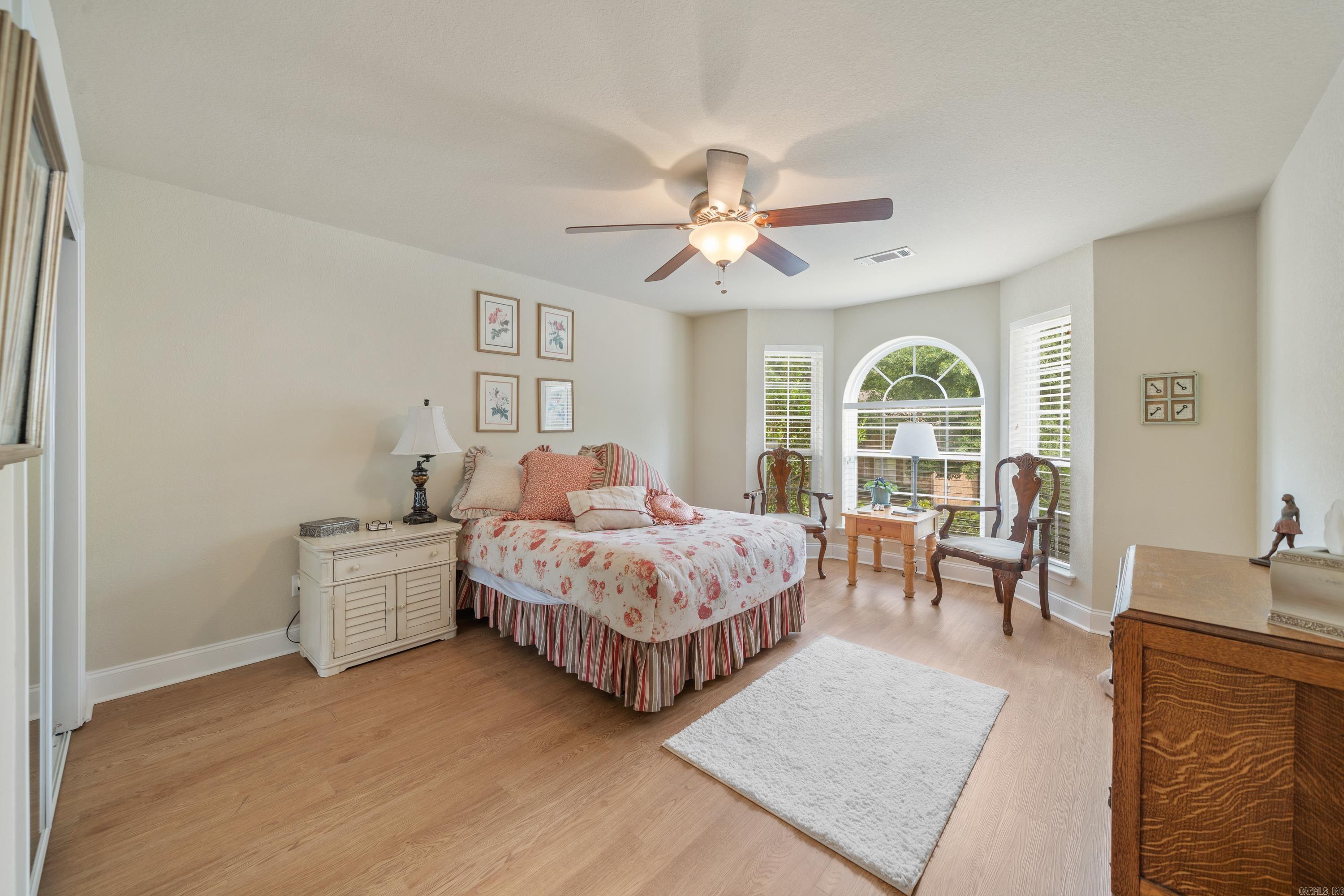 123 South Park Place