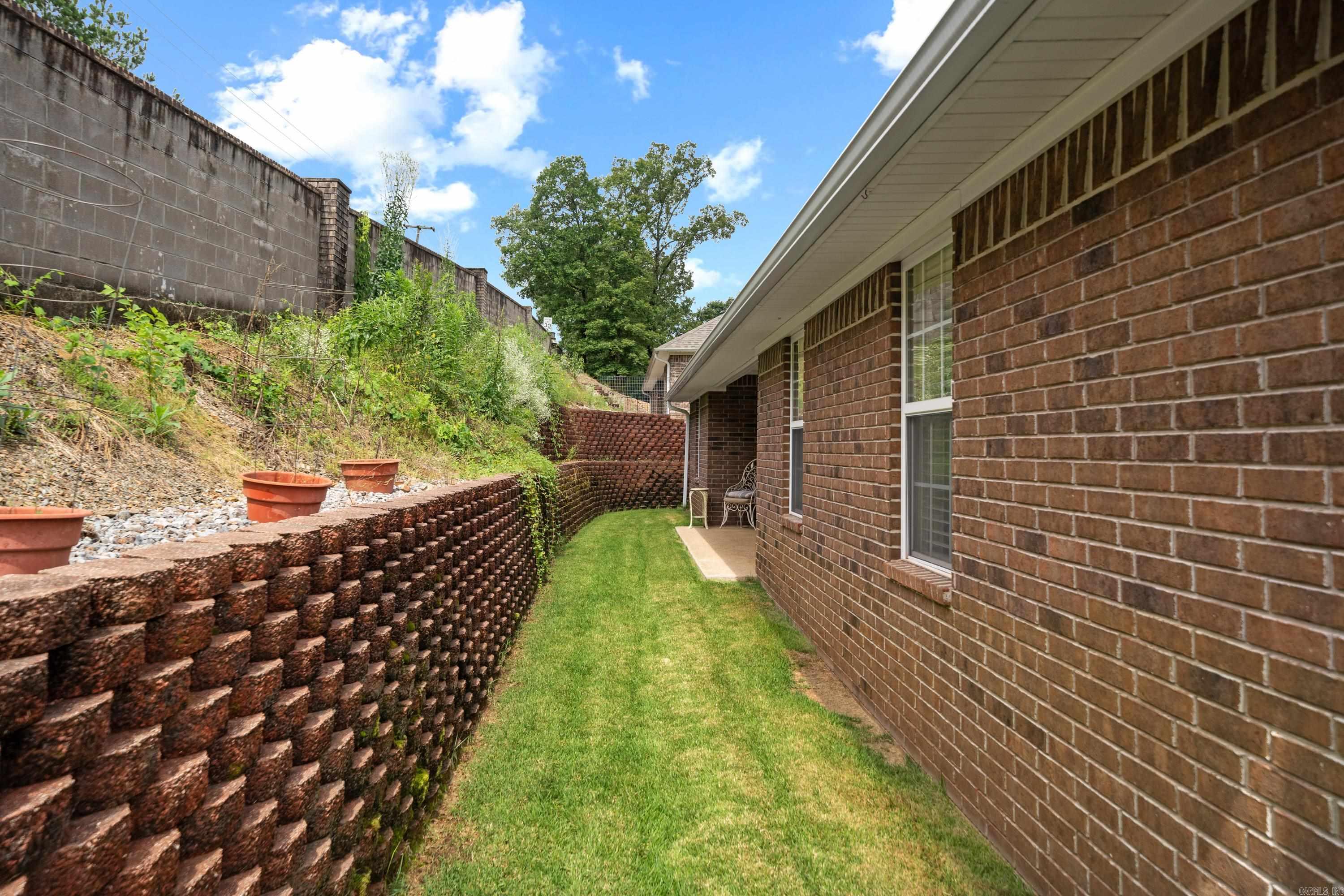 123 South Park Place