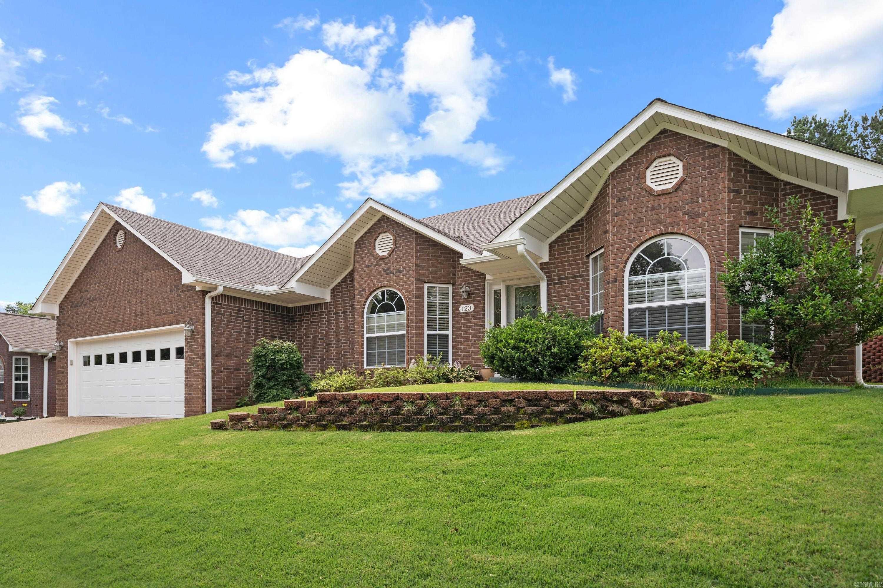 123 South Park Place