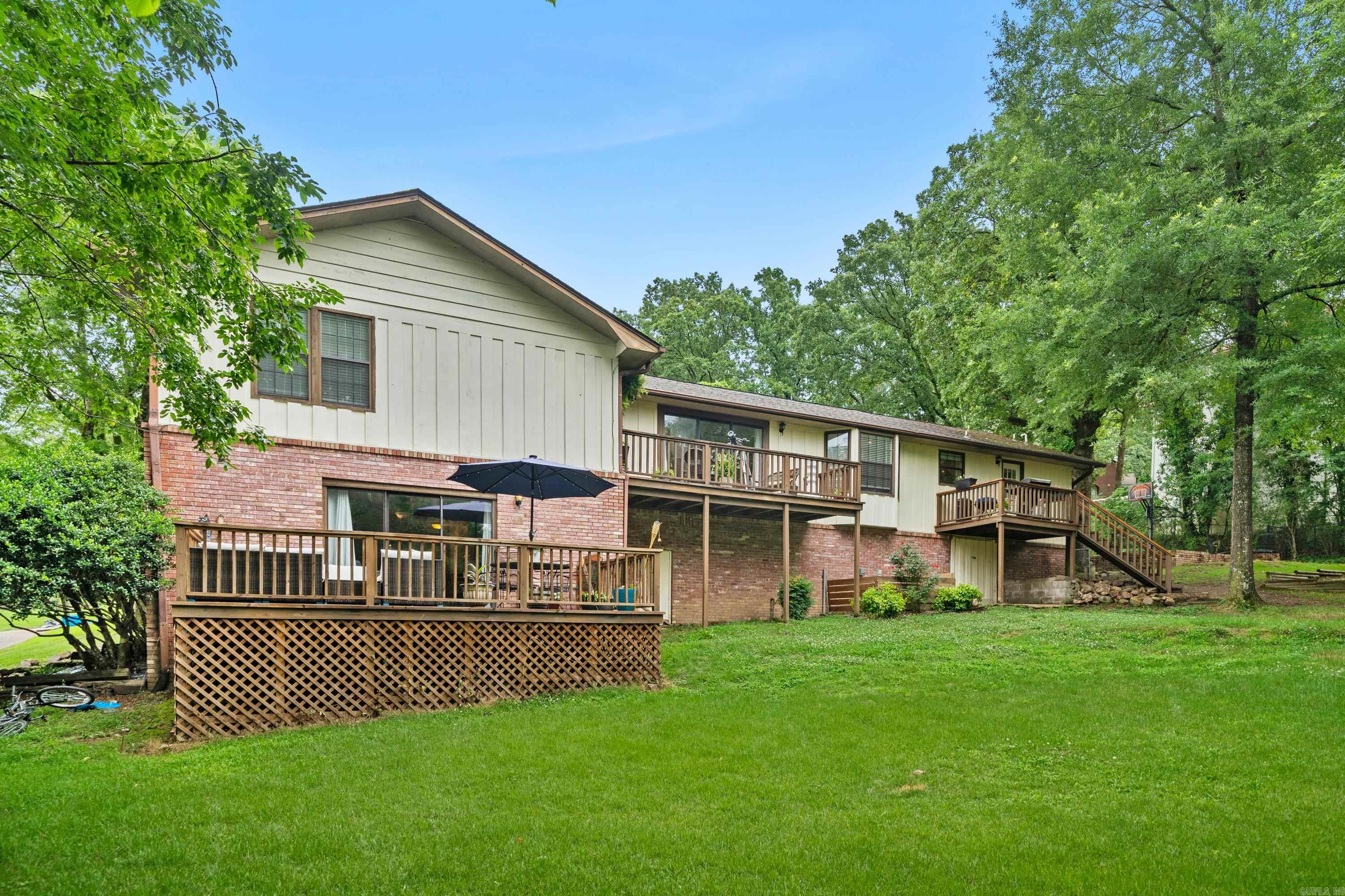 102 Wedgewood Terrace
