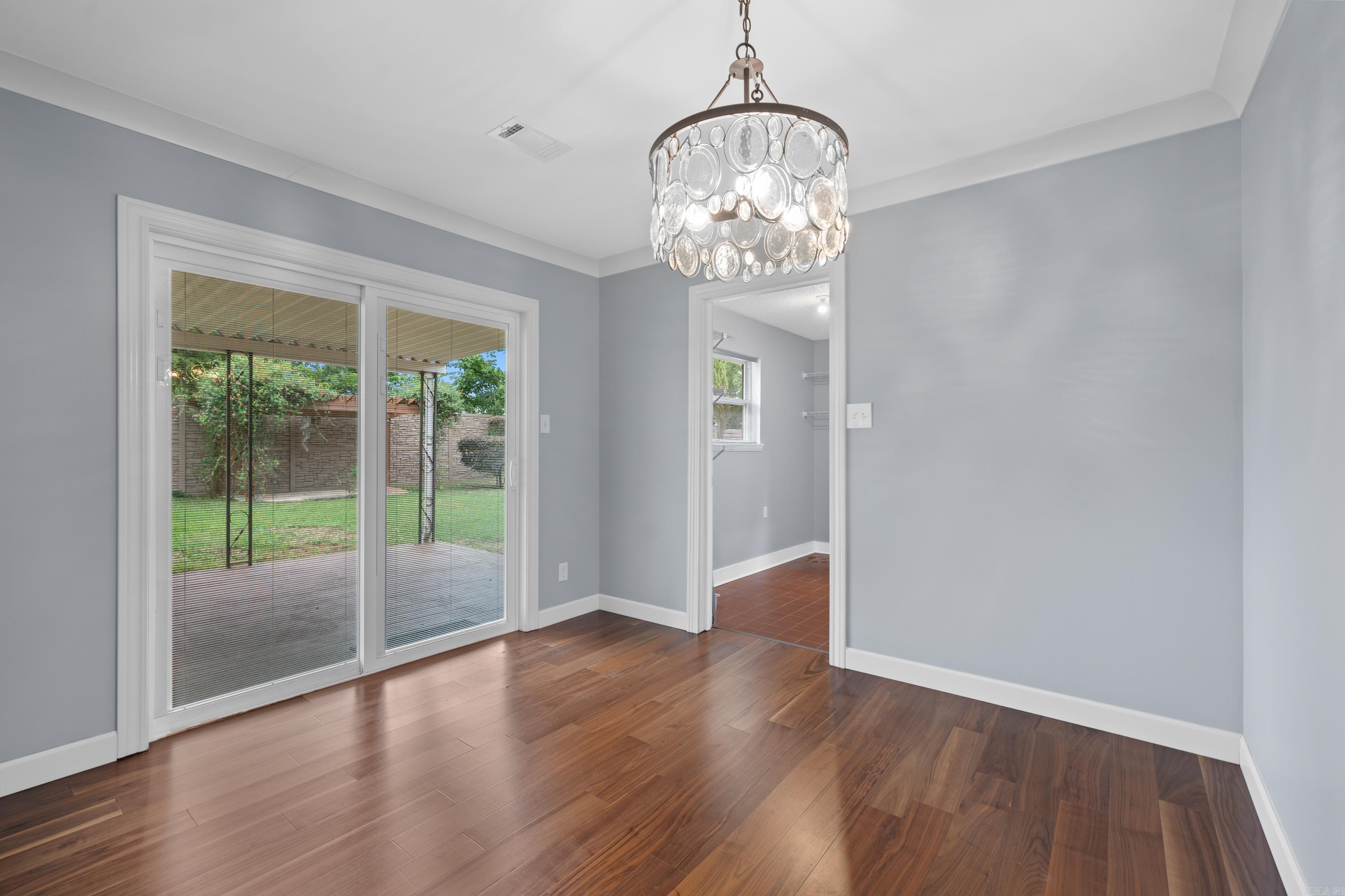 108 Gwendolyn Way