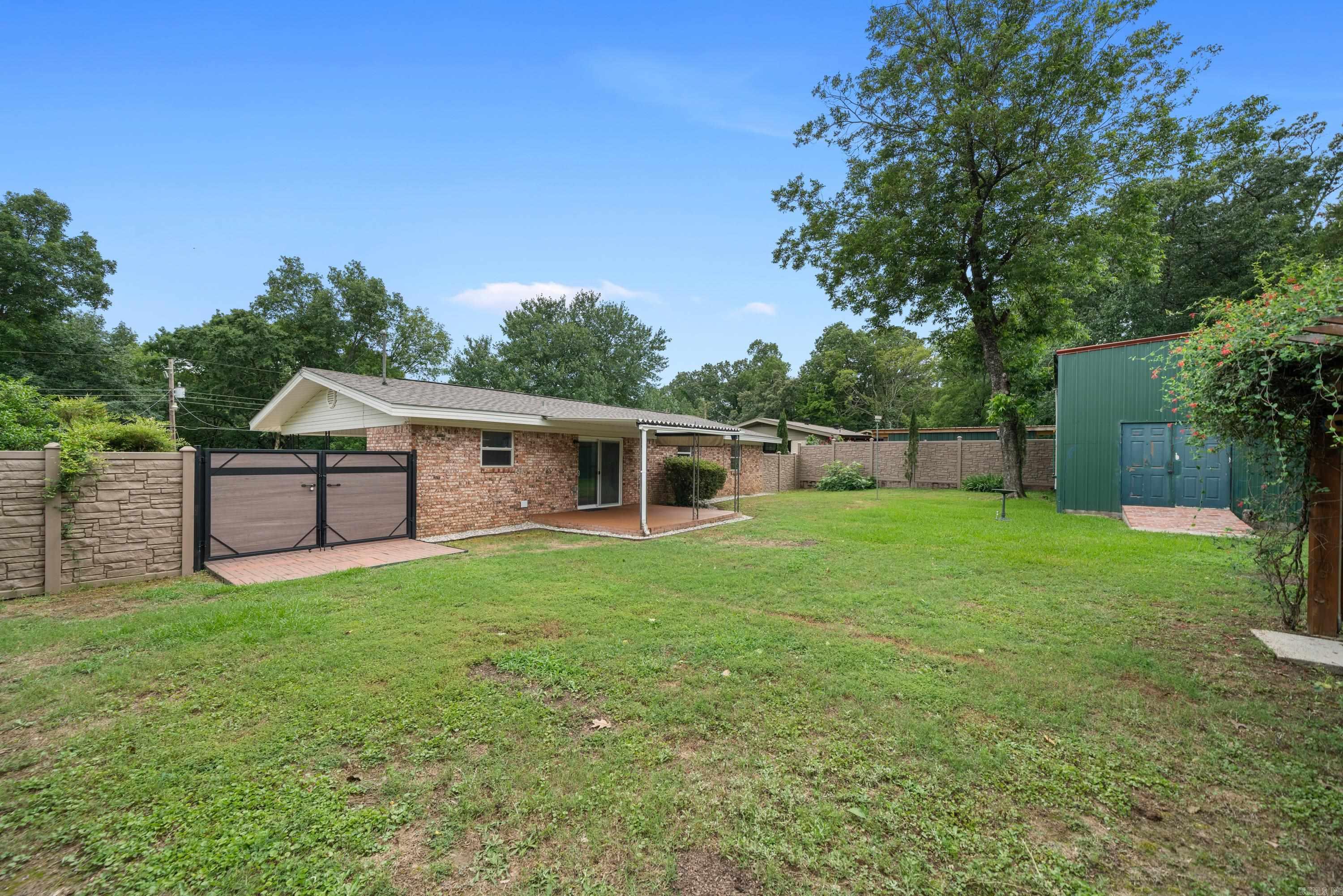 108 Gwendolyn Way