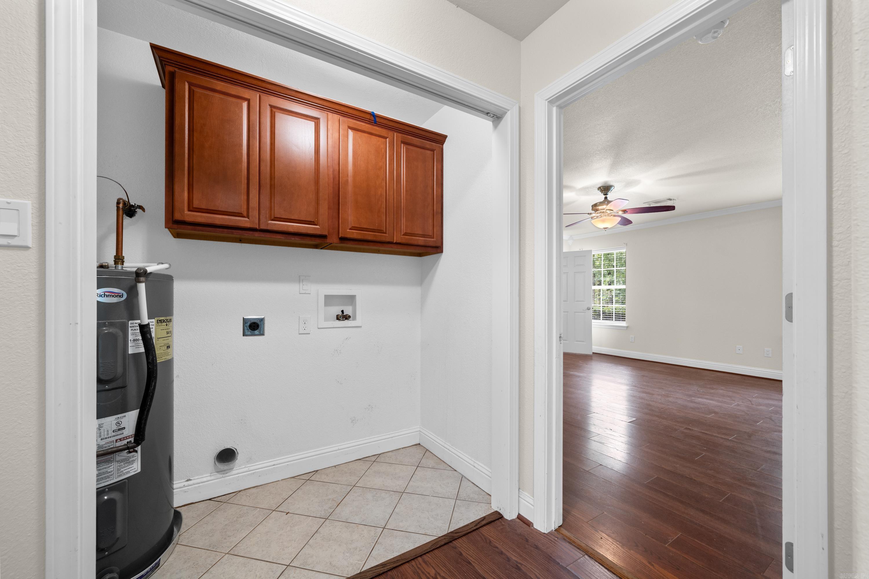828 Lakeshore Drive