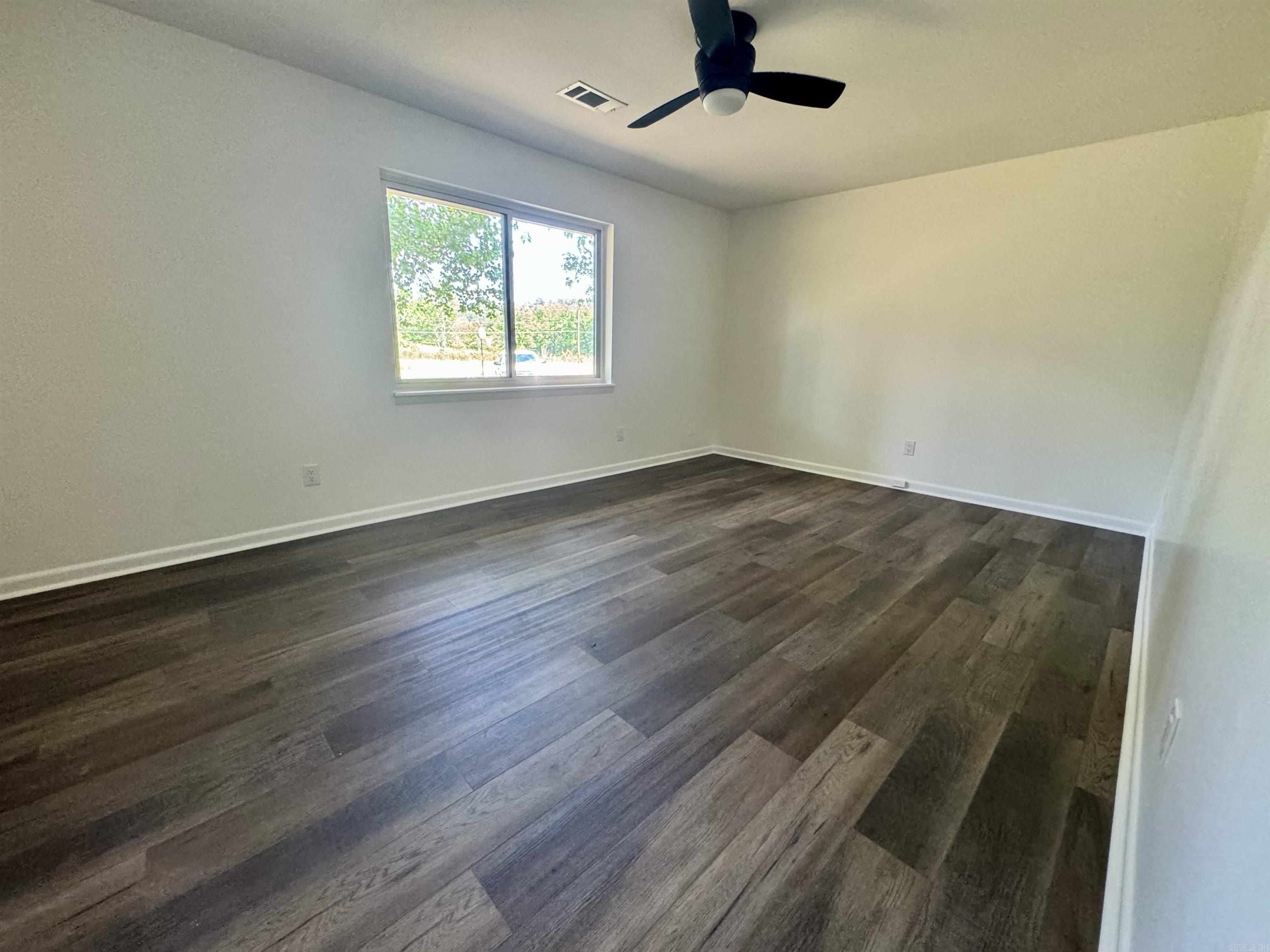 113 Saxony Court