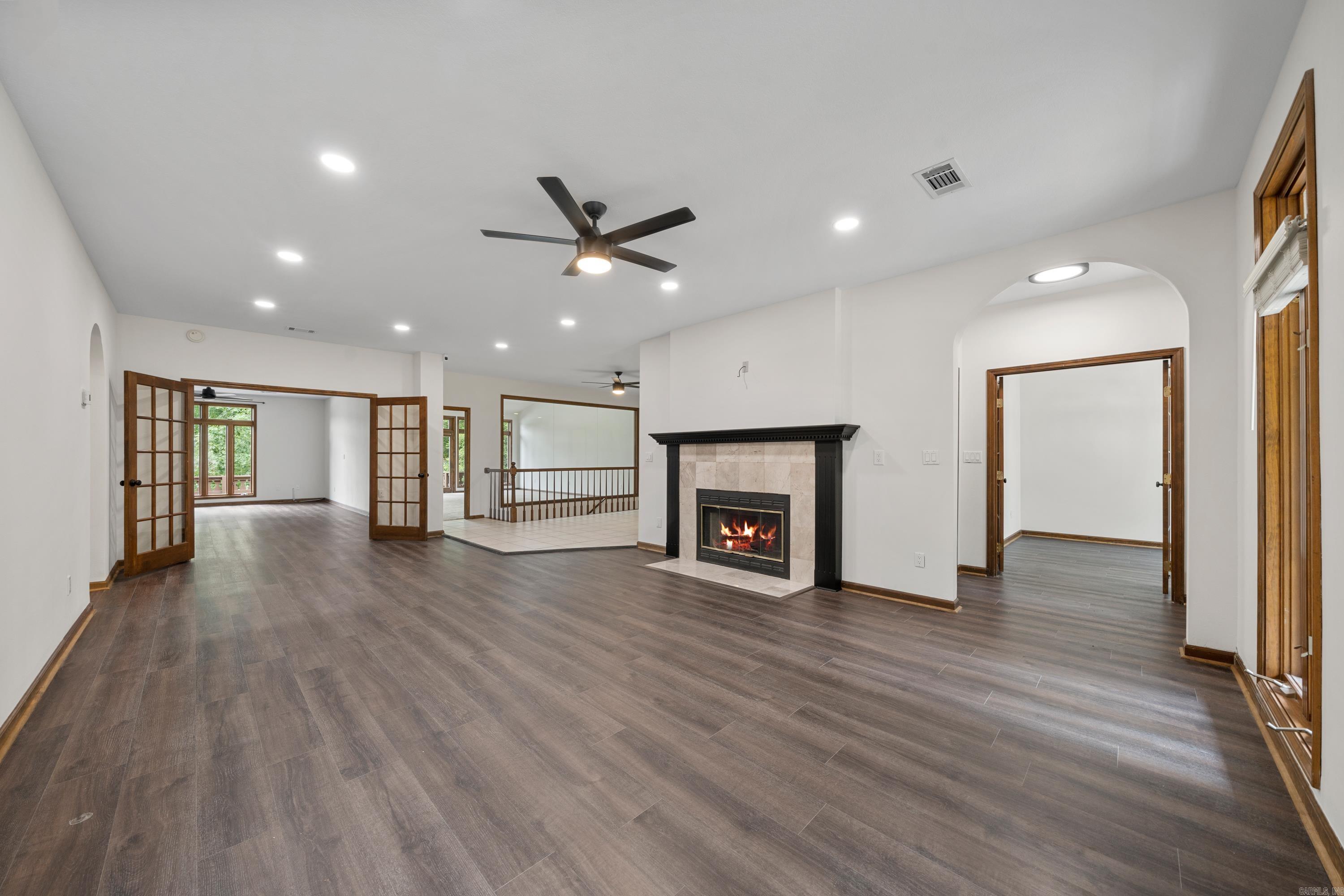 56 Arjona Way