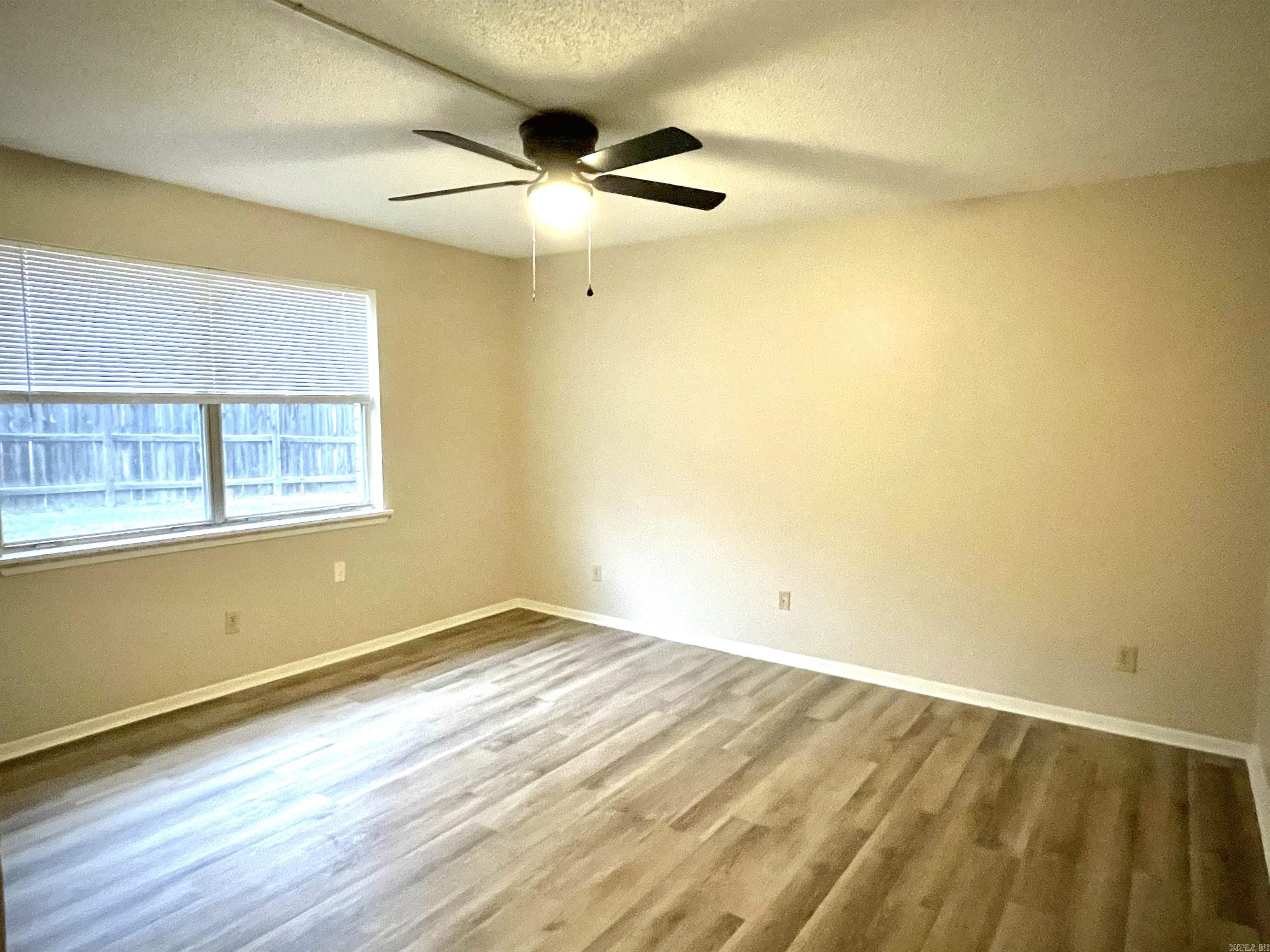 220 Cooper Street Unit: 2A