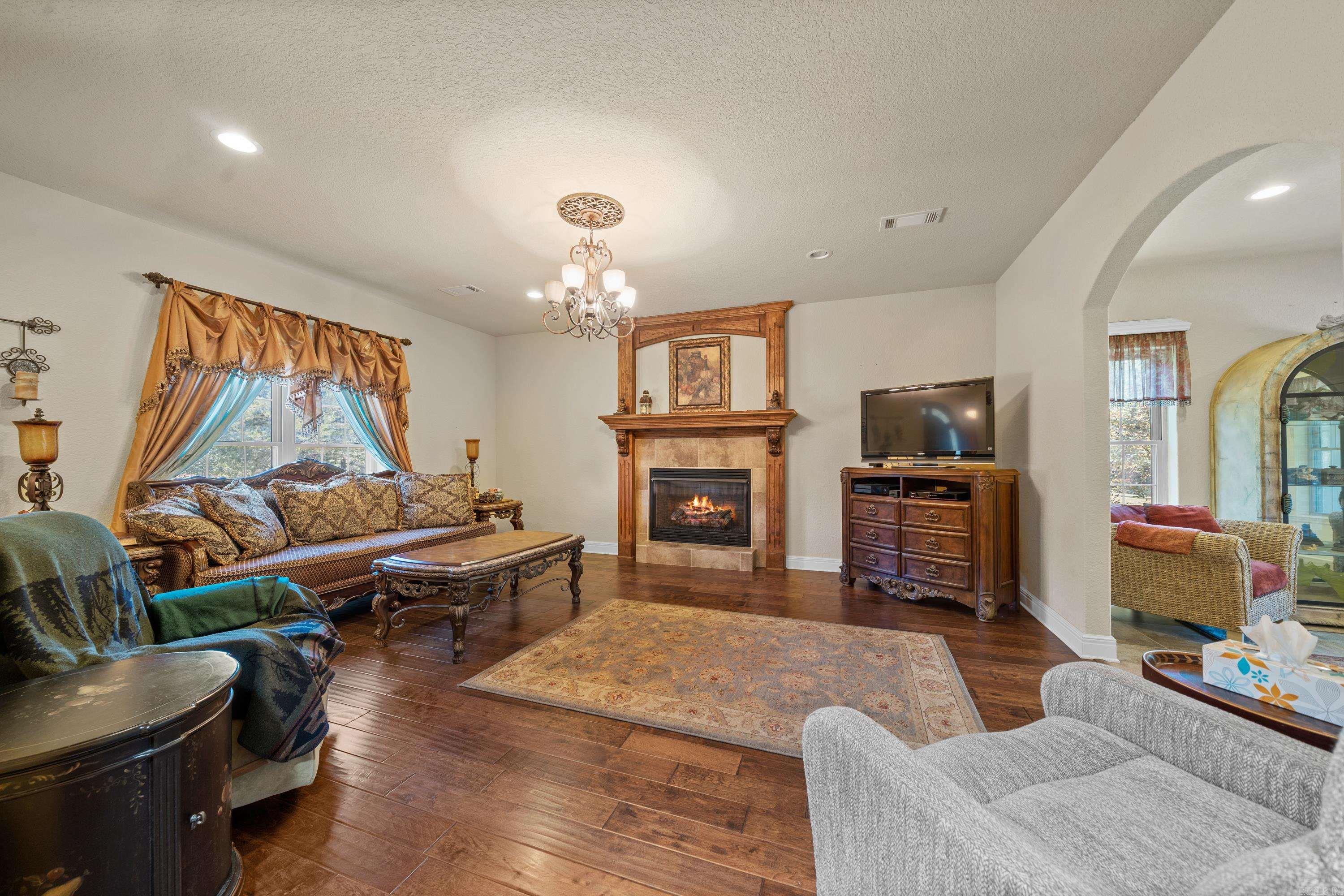 169 Whisper Rock Lane