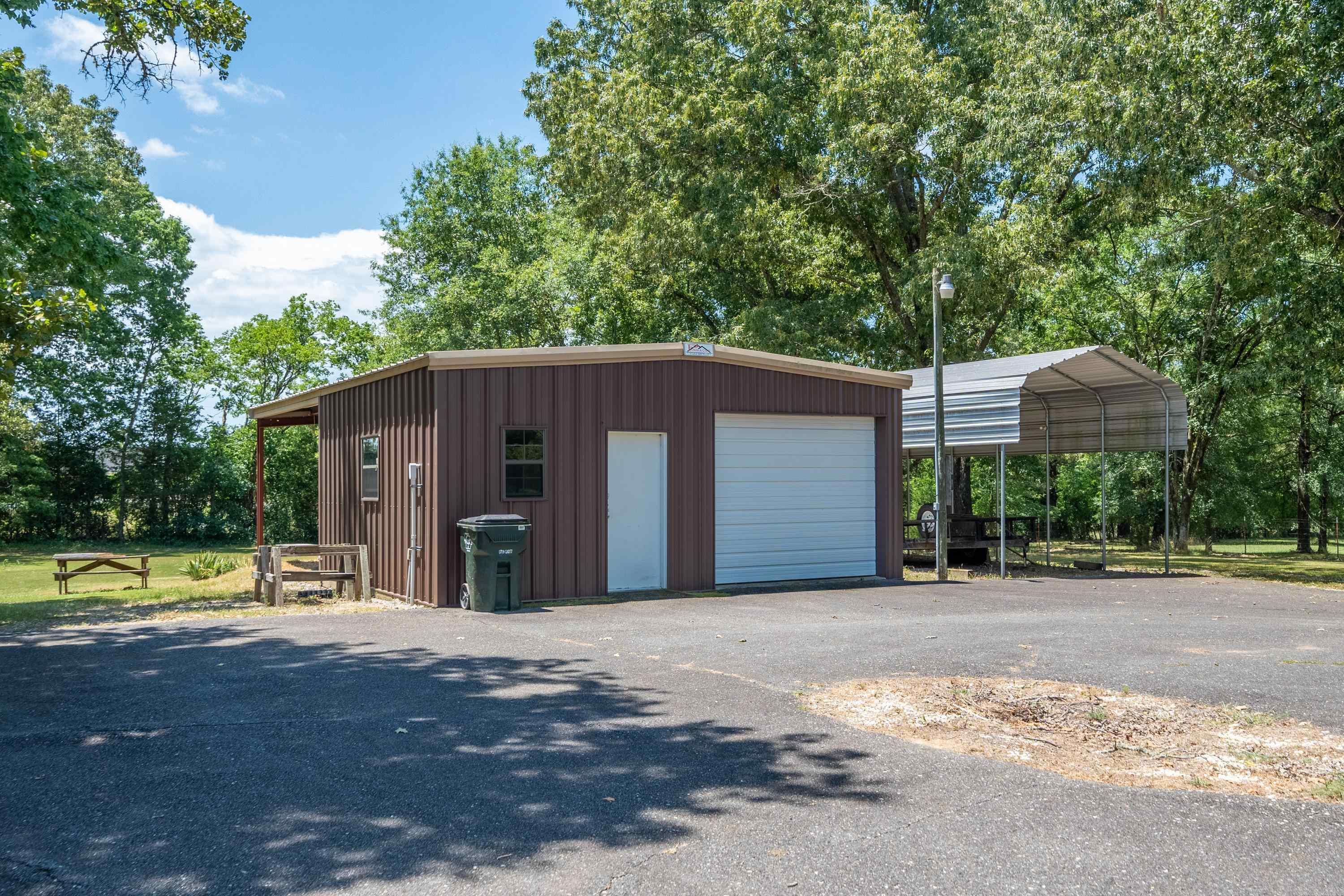 169 Whisper Rock Lane