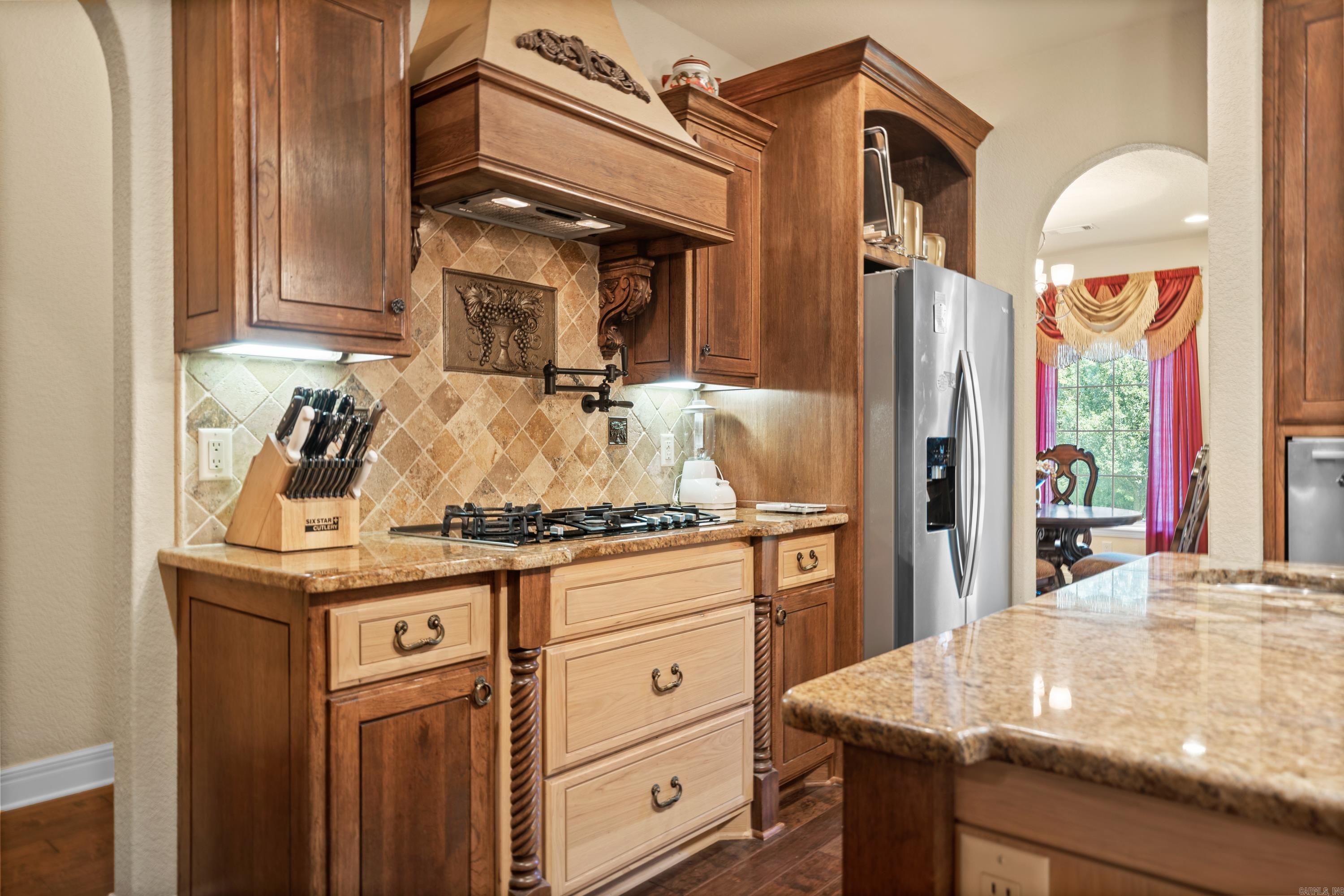 169 Whisper Rock Lane