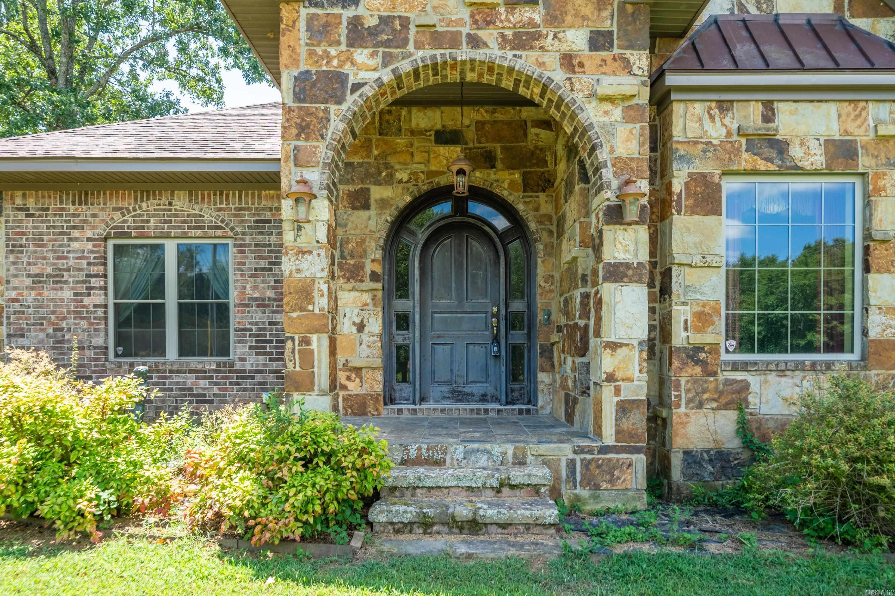 169 Whisper Rock Lane