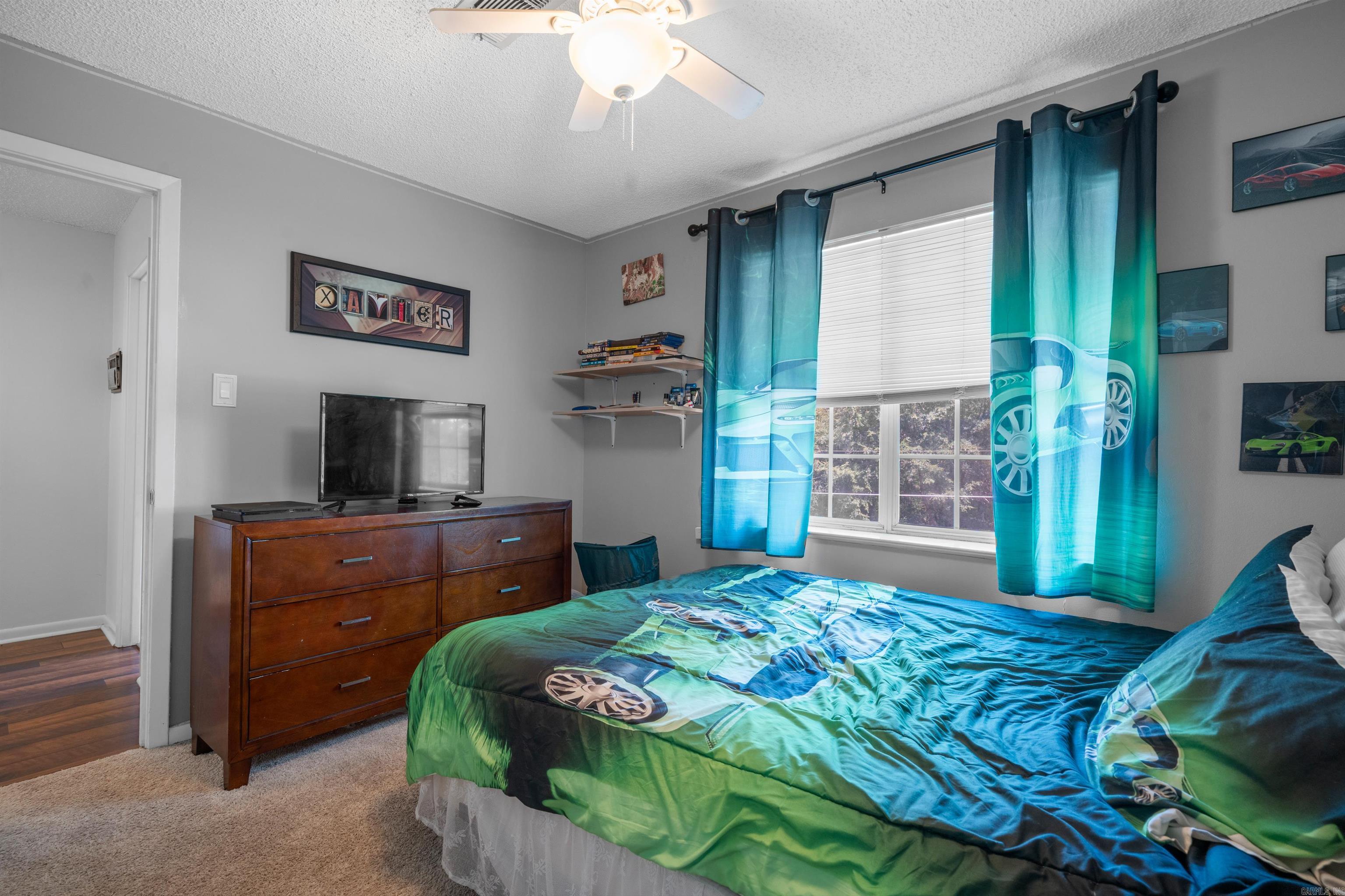 103 Tall Oaks Street