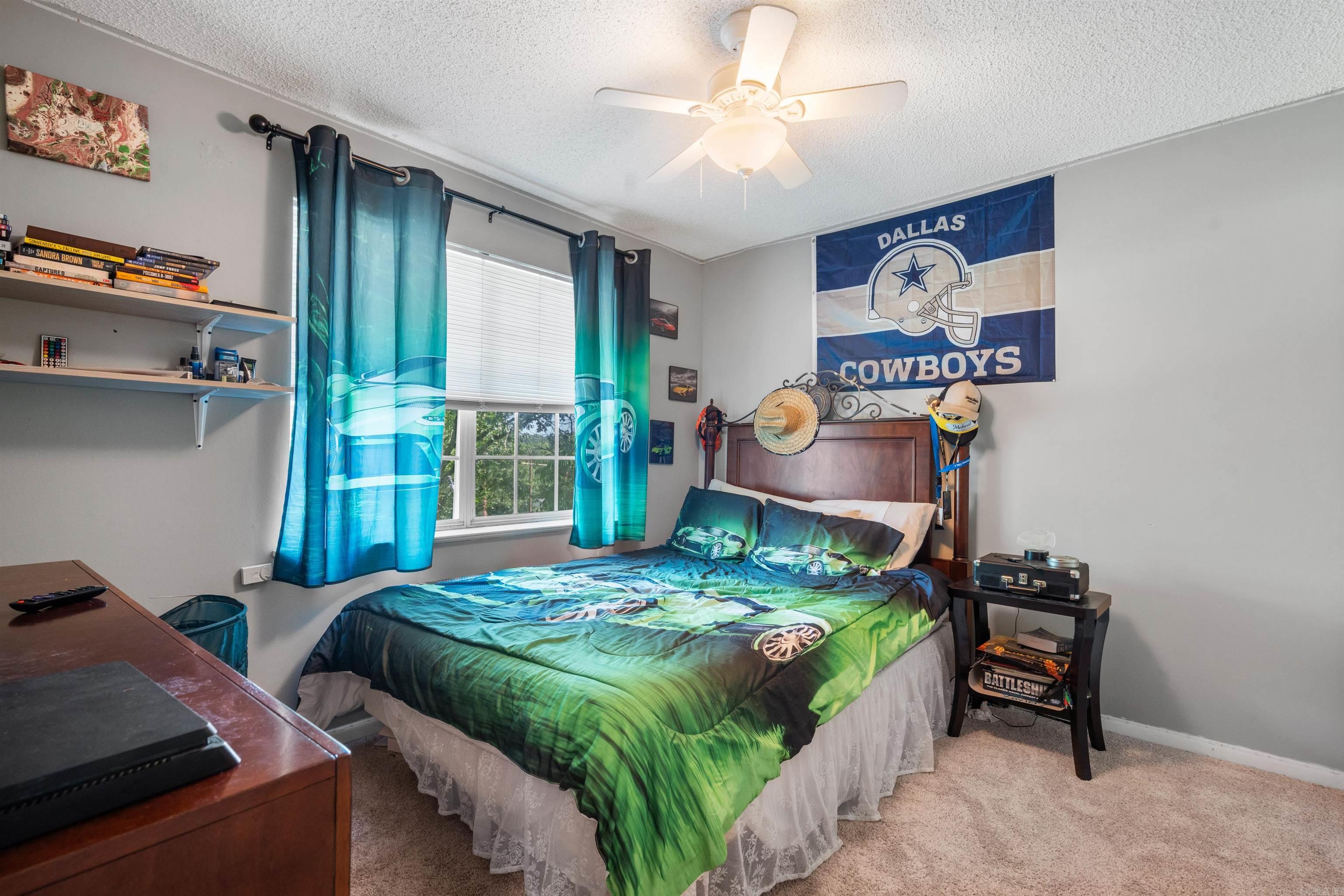 103 Tall Oaks Street