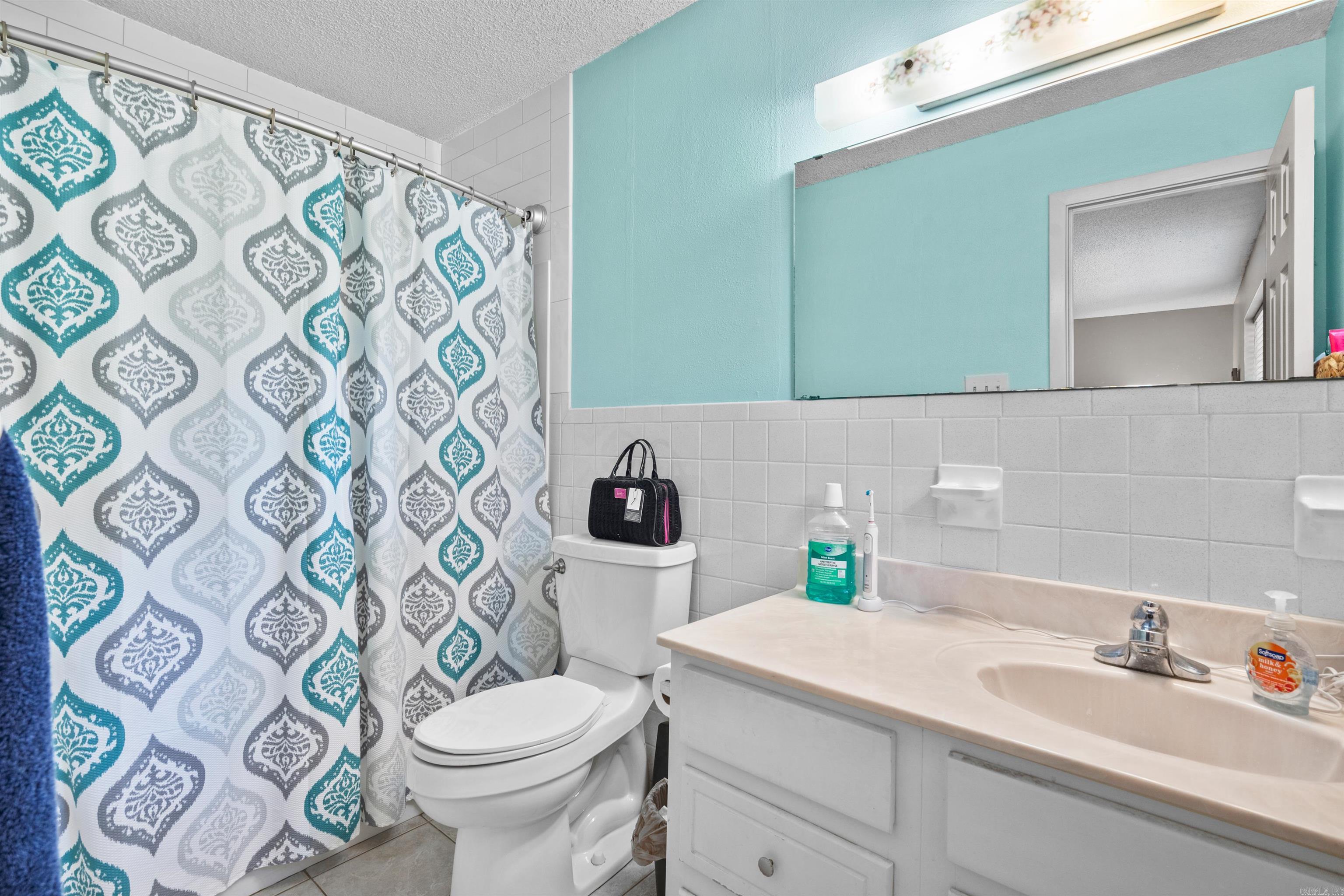 103 Tall Oaks Street