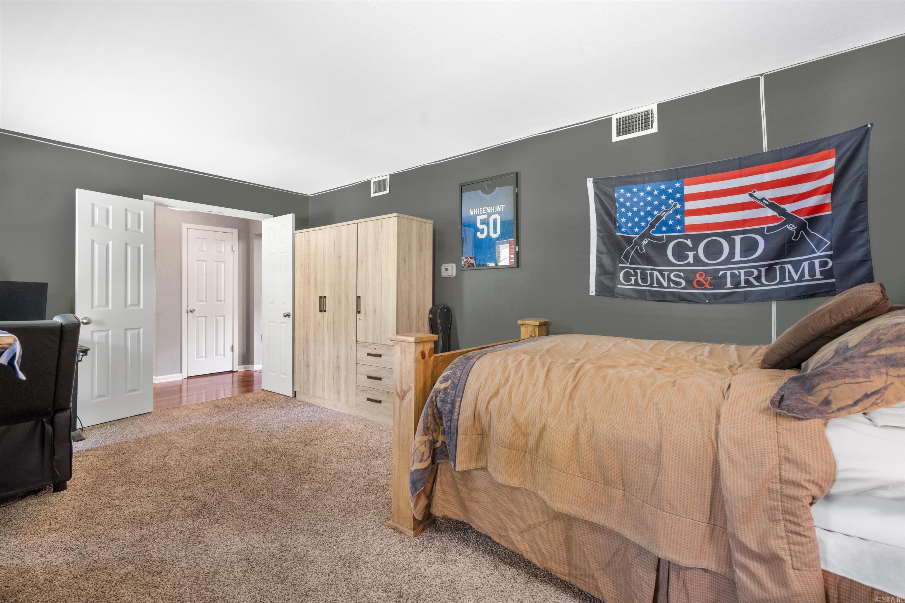 103 Tall Oaks Street