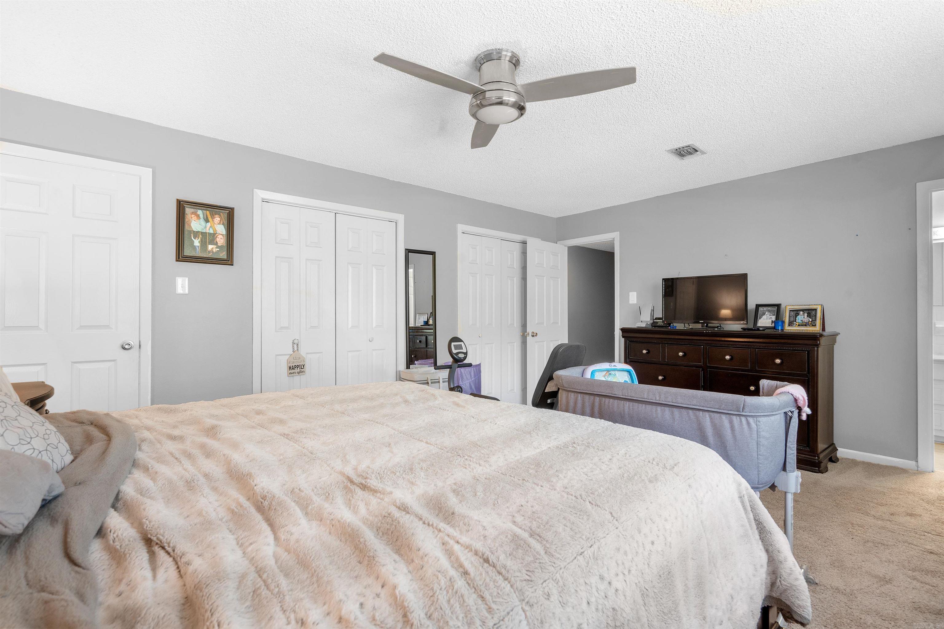 103 Tall Oaks Street