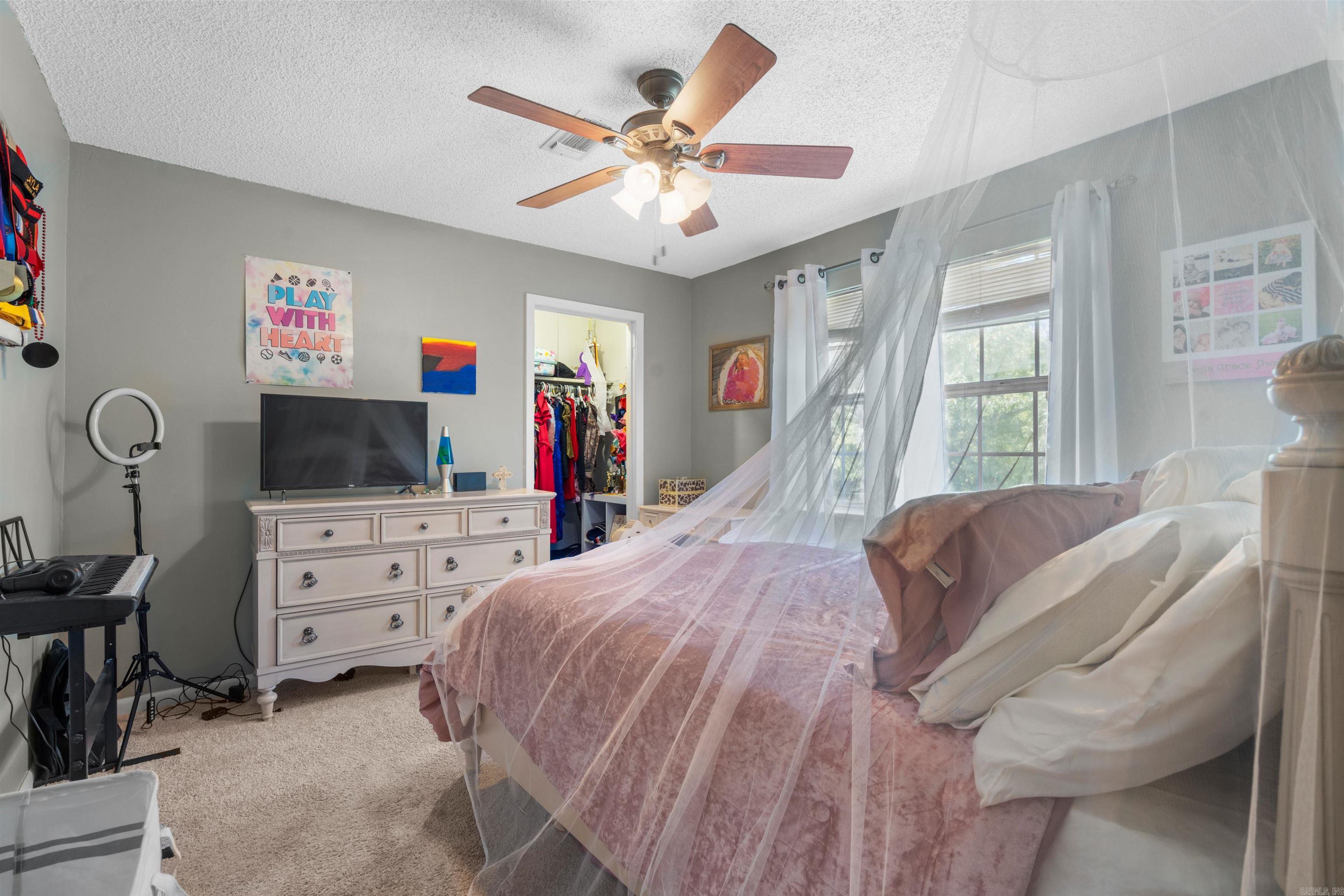 103 Tall Oaks Street