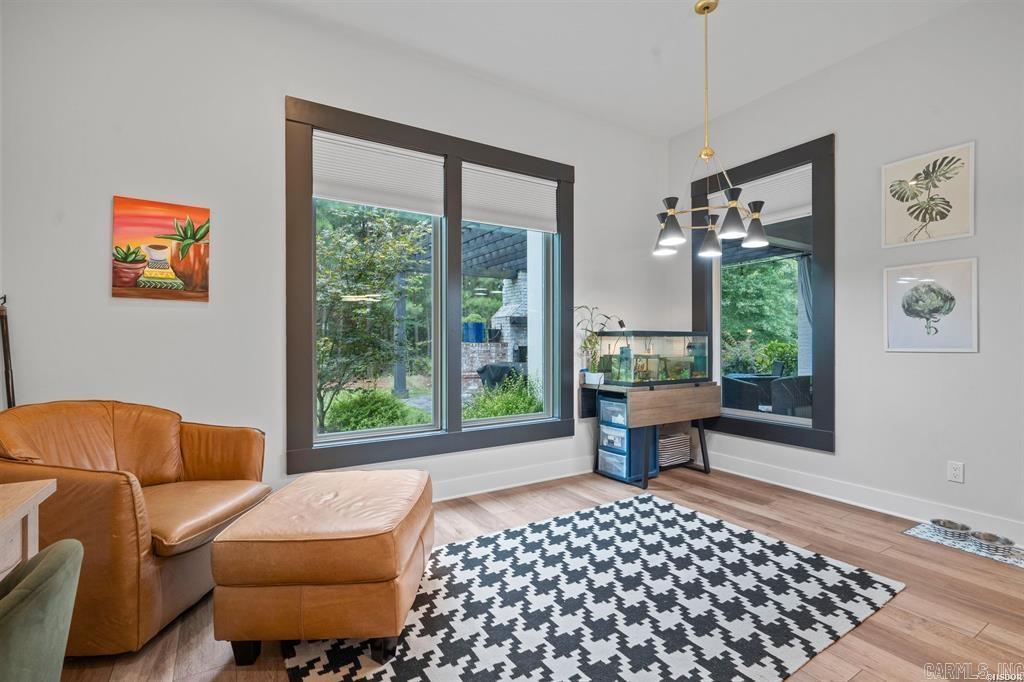 147 Thornbury Court